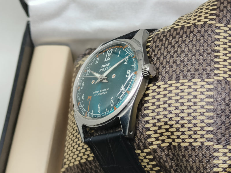 HMT Mechanical Vintage Watch – Refurbished Classic | Original Hand-Winding Timepiece