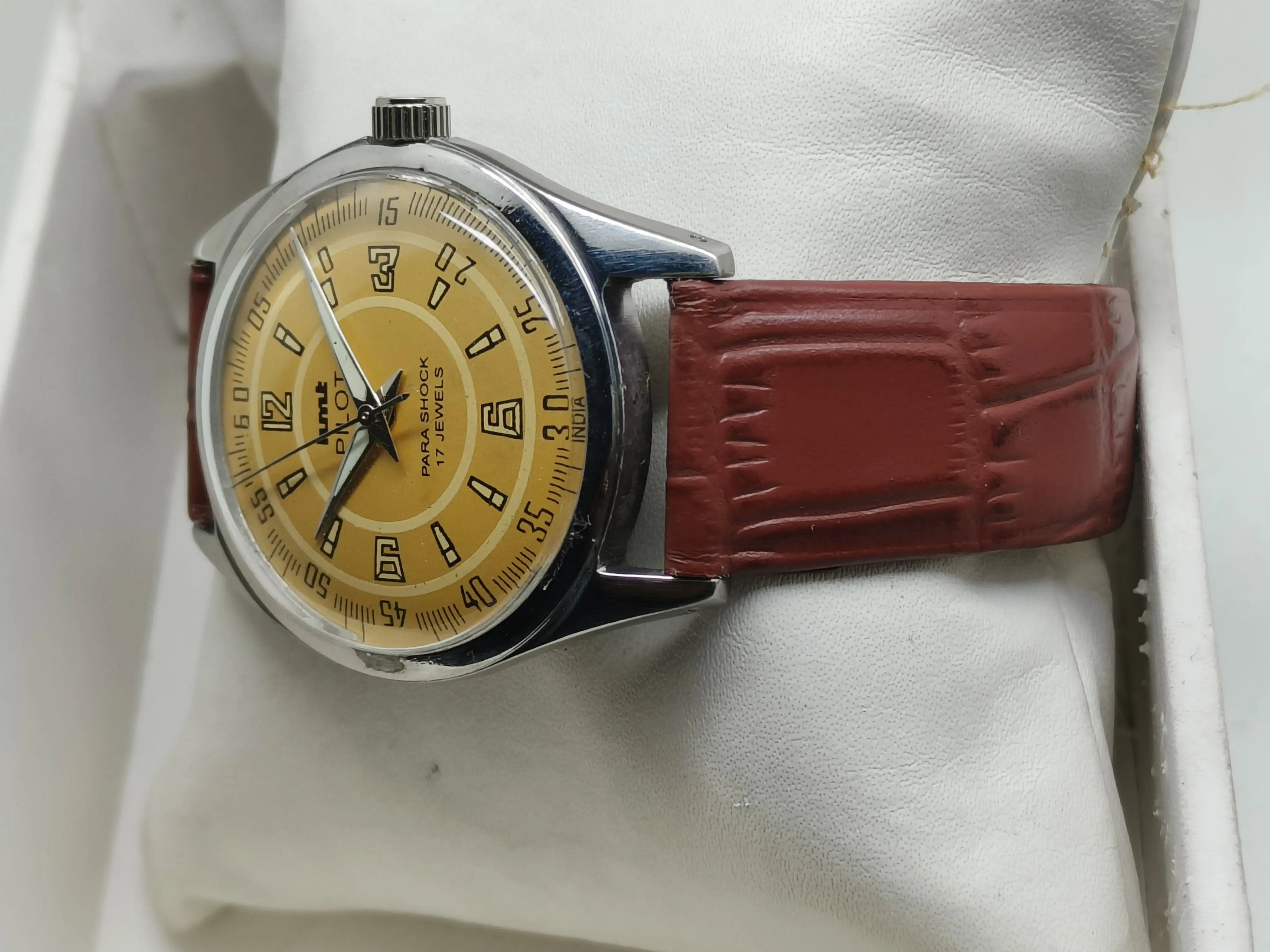 HMT Mechanical Vintage Watch – Refurbished Classic | Original Hand-Winding Timepiece National Watches