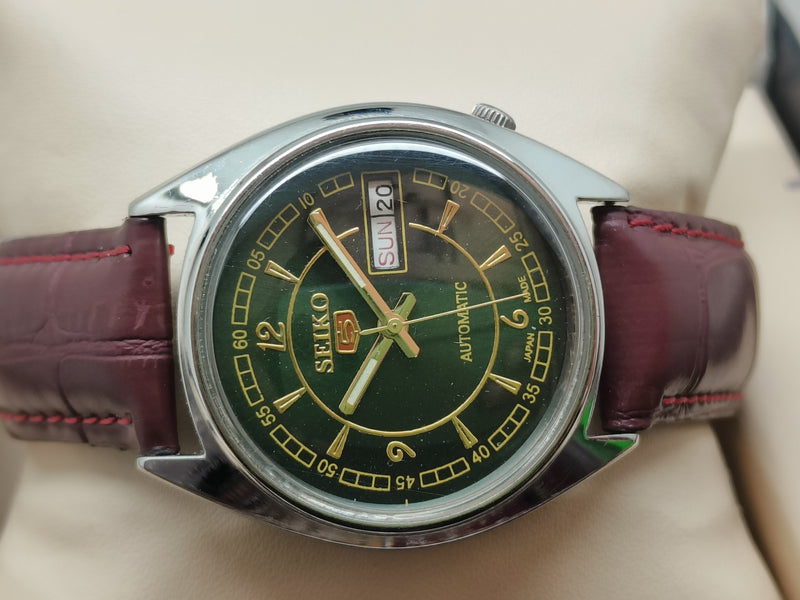 Seiko 5 Vintage Dress Watch – Serviced & Restored