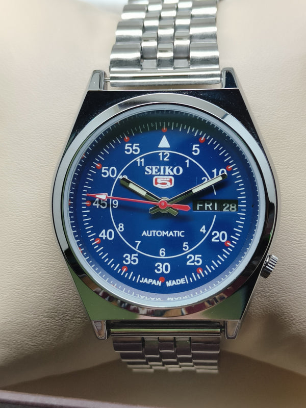 Japanese Seiko 5 Vintage – Refurbished Original Movement