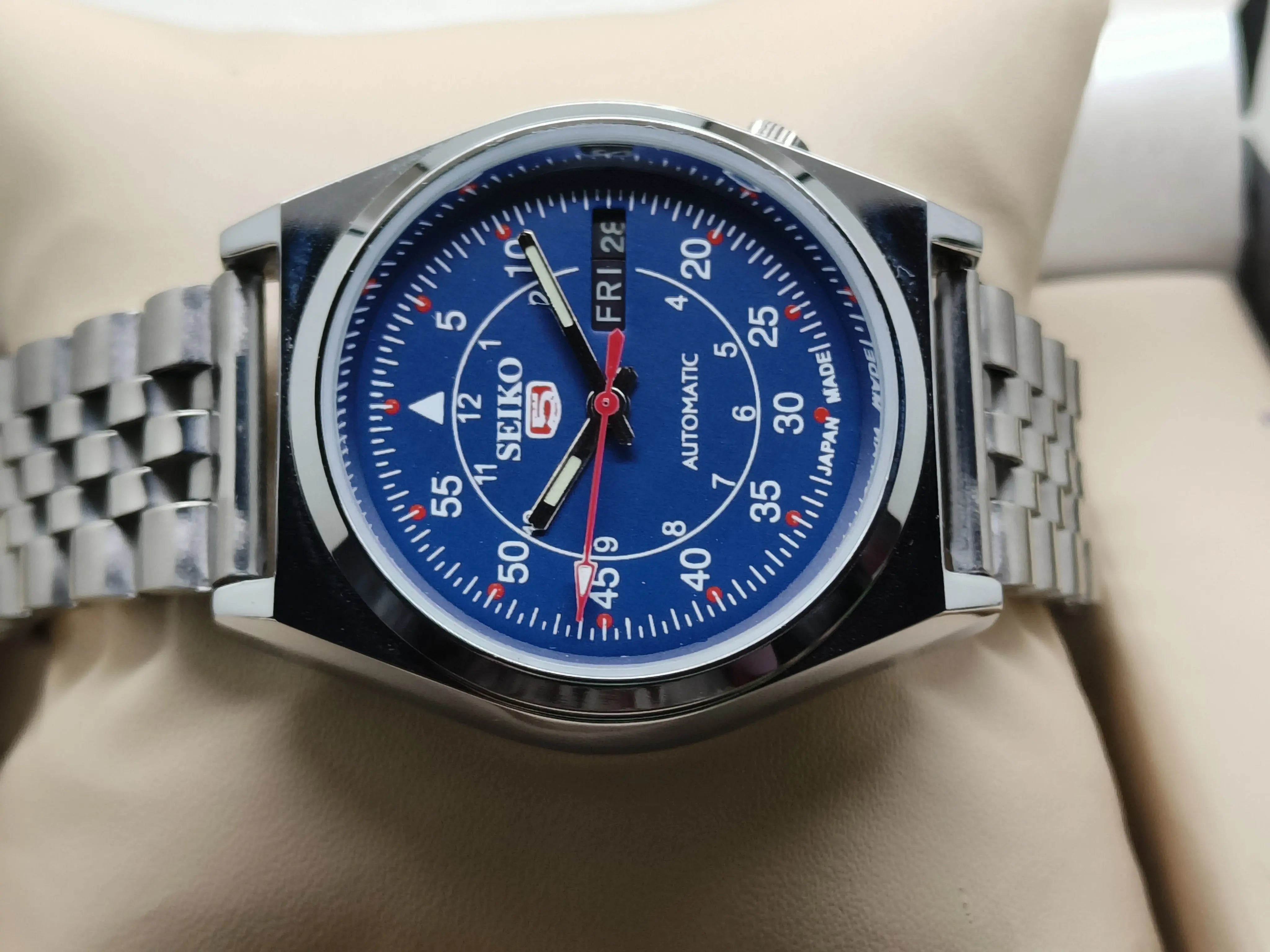 Japanese Seiko 5 Vintage – Refurbished Original Movement National Watches