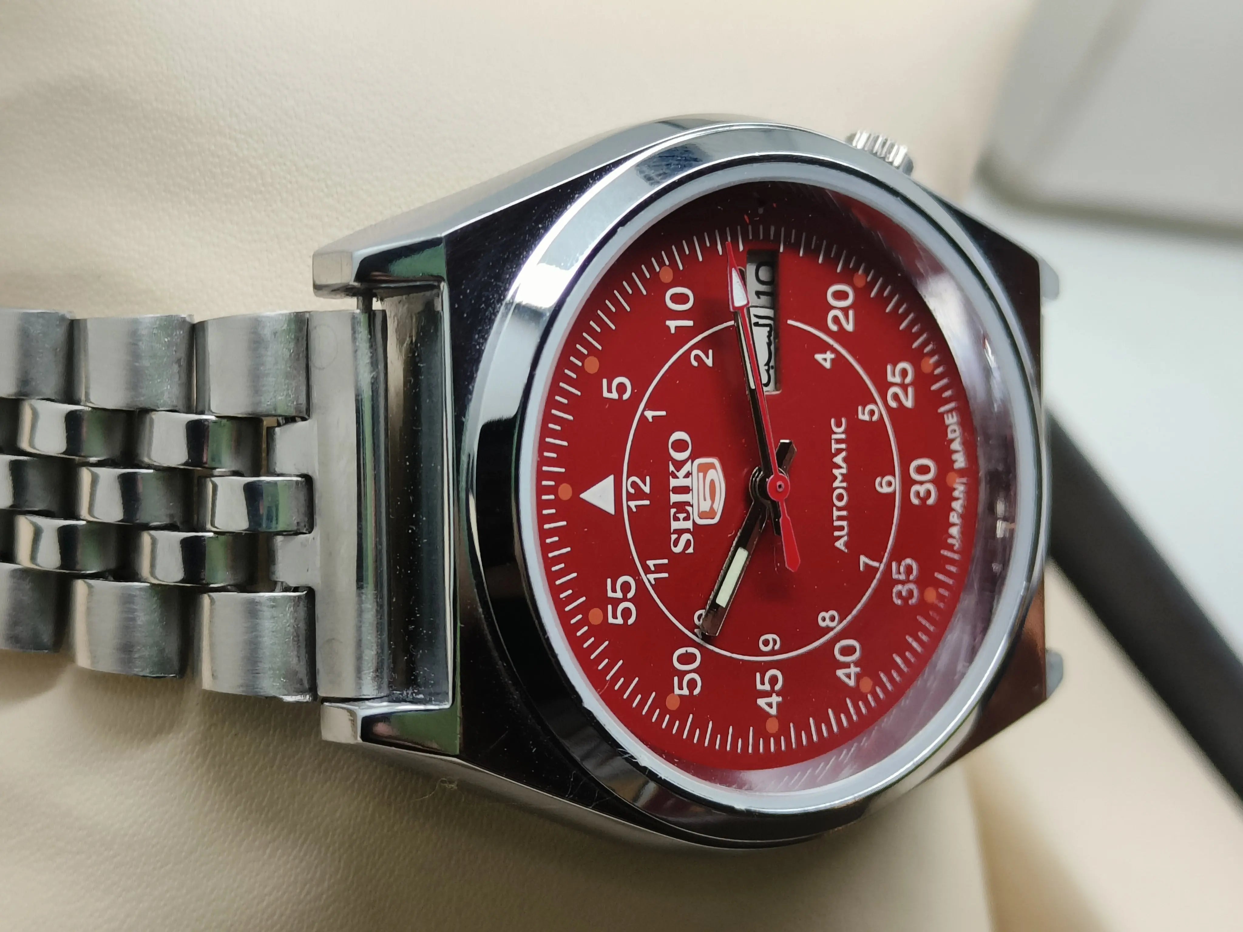 Authentic Seiko 5 Vintage – Refurbished Mechanical Watch National Watches