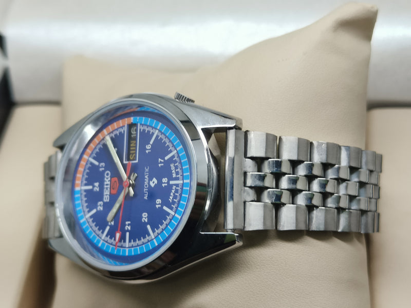 Seiko 5 Vintage Sports Automatic – Refurbished Piece