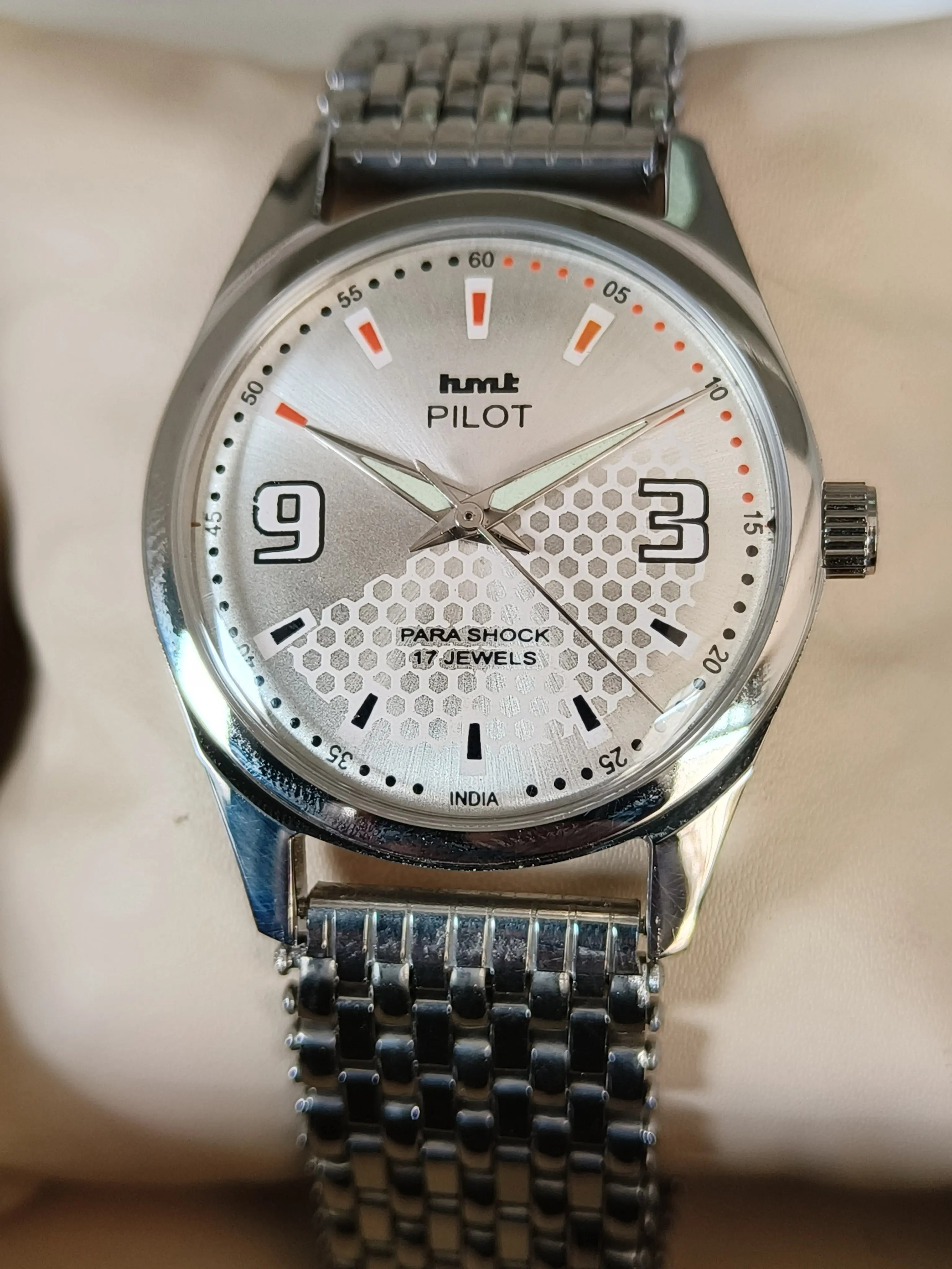HMT Mechanical Vintage Watch – Refurbished Classic | Original Hand-Winding Timepiece National Watches