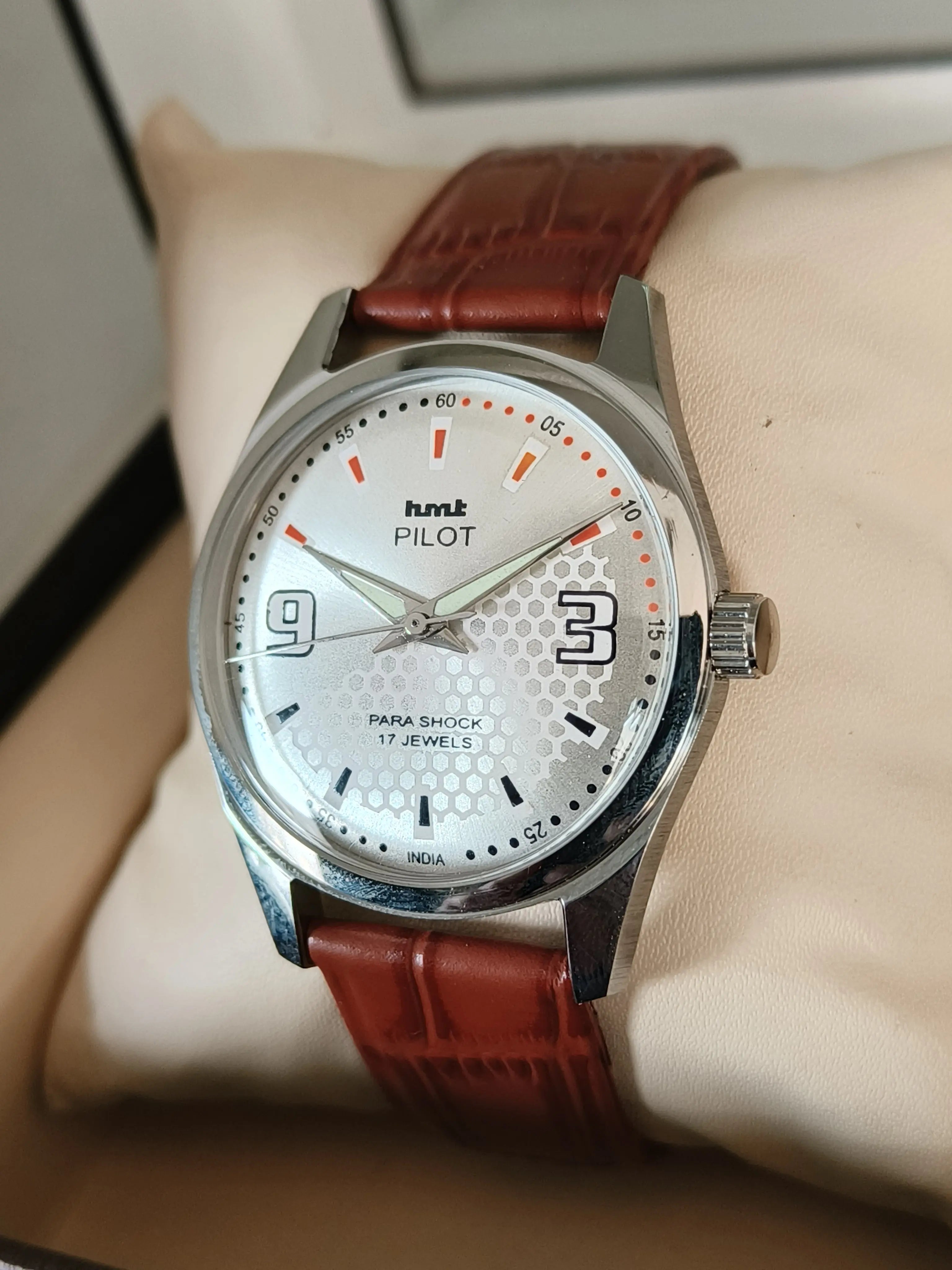 HMT Mechanical Vintage Watch – Refurbished Classic | Original Hand-Winding Timepiece National Watches