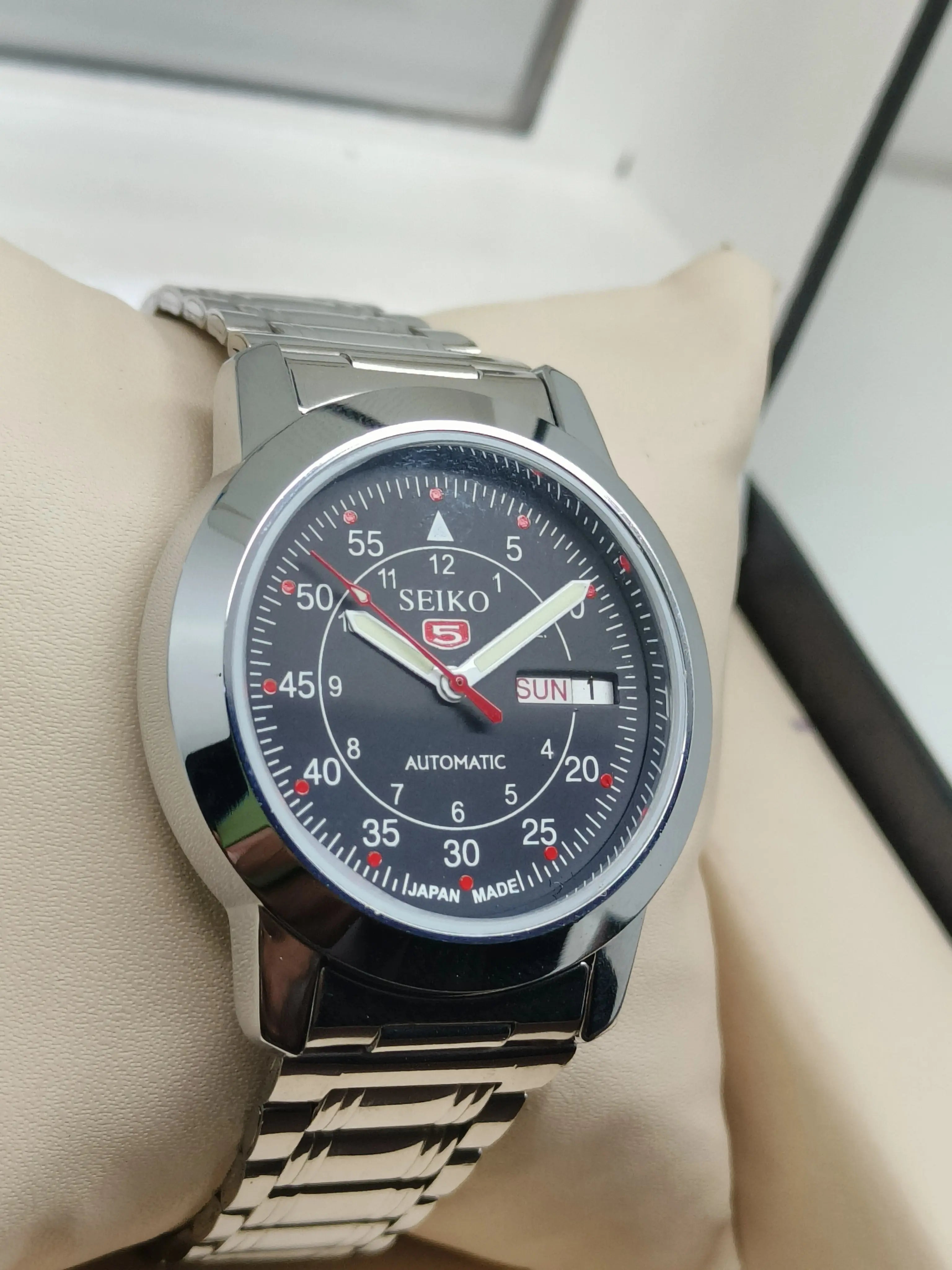 Seiko 5 Vintage Gold Tone – Refurbished & Polished National Watches