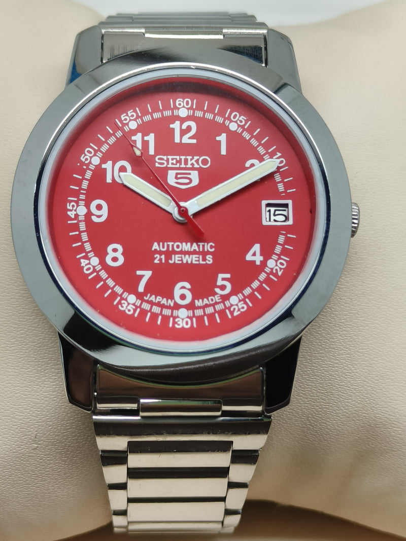 Seiko 5 Vintage Light Patina – Authentic Refurbished Watch