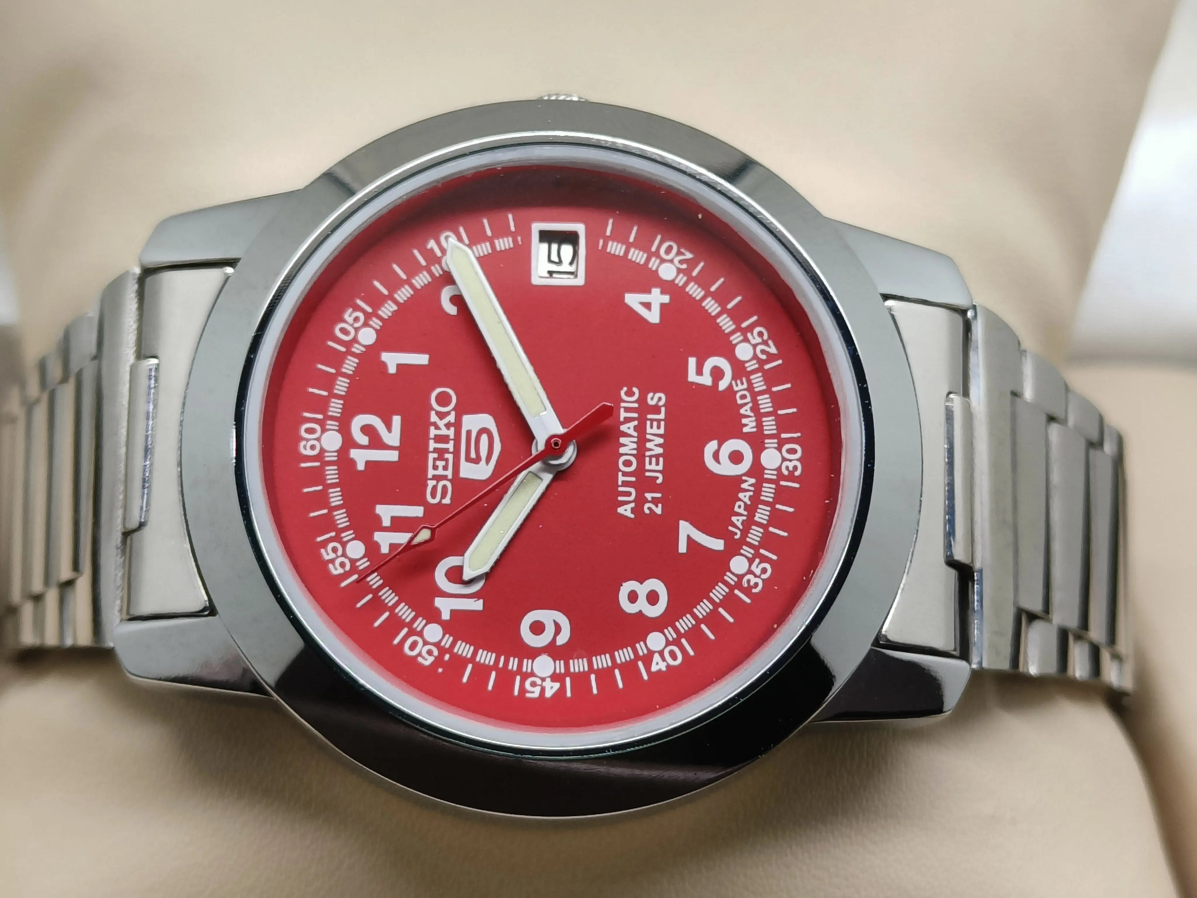Seiko 5 Vintage Light Patina – Authentic Refurbished Watch National Watches