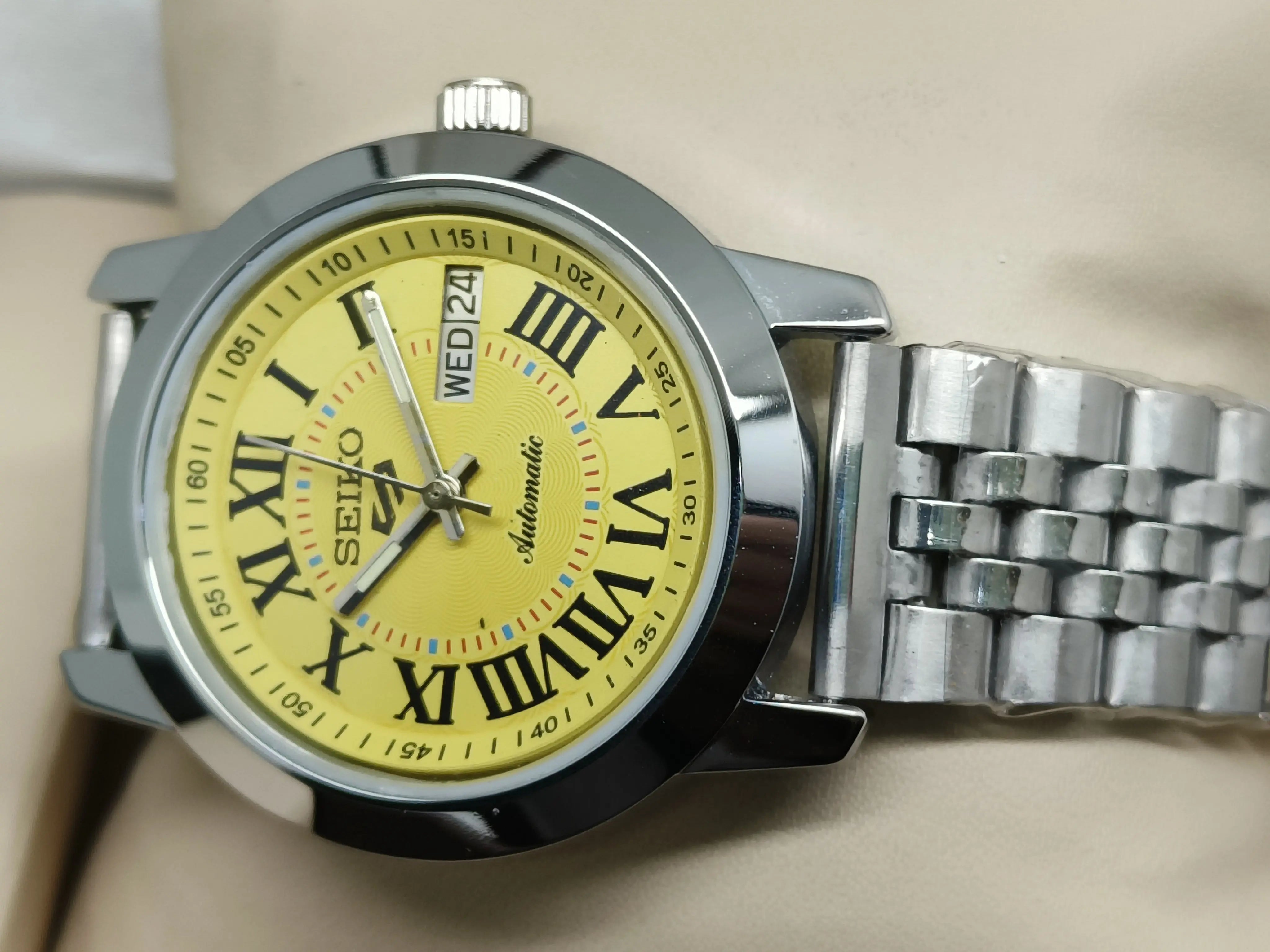 Seiko 5 Vintage Cushion Case – Restored Original National Watches