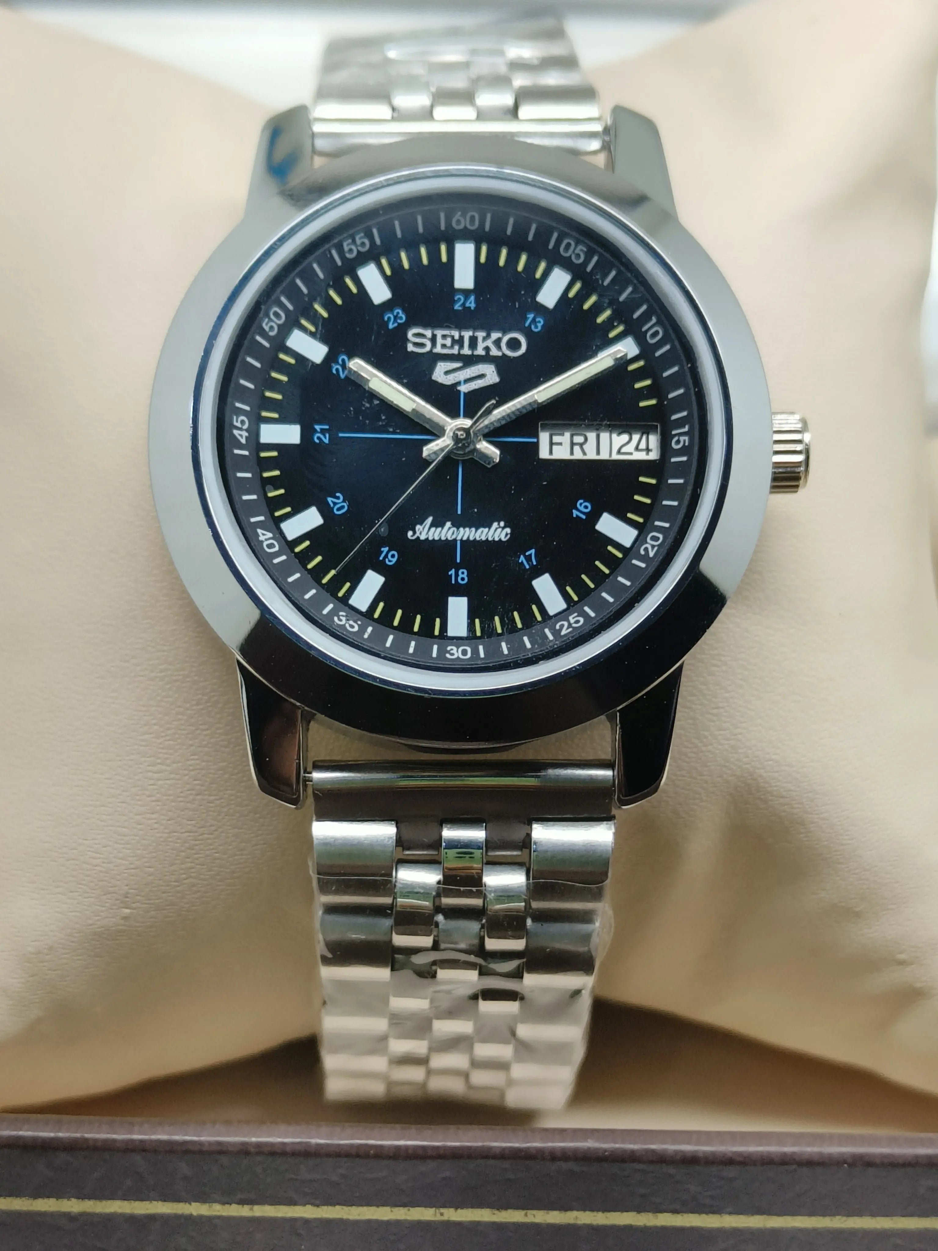 Seiko 5 Vintage Seamaster Look (SKX Style) – Refurbished National Watches