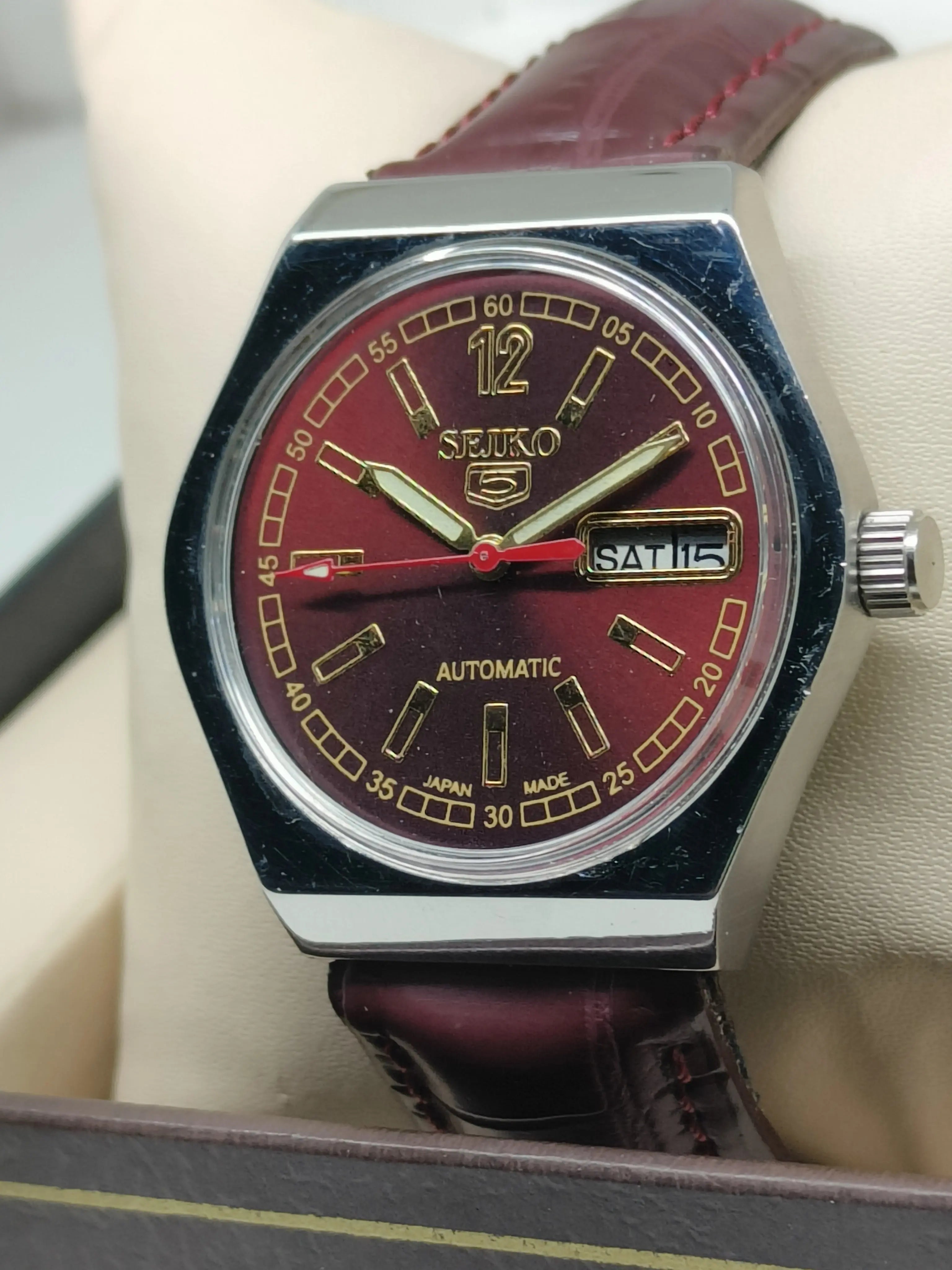 Vintage Seiko 5 SNK809 – Refurbished Classic Black Dial National Watches