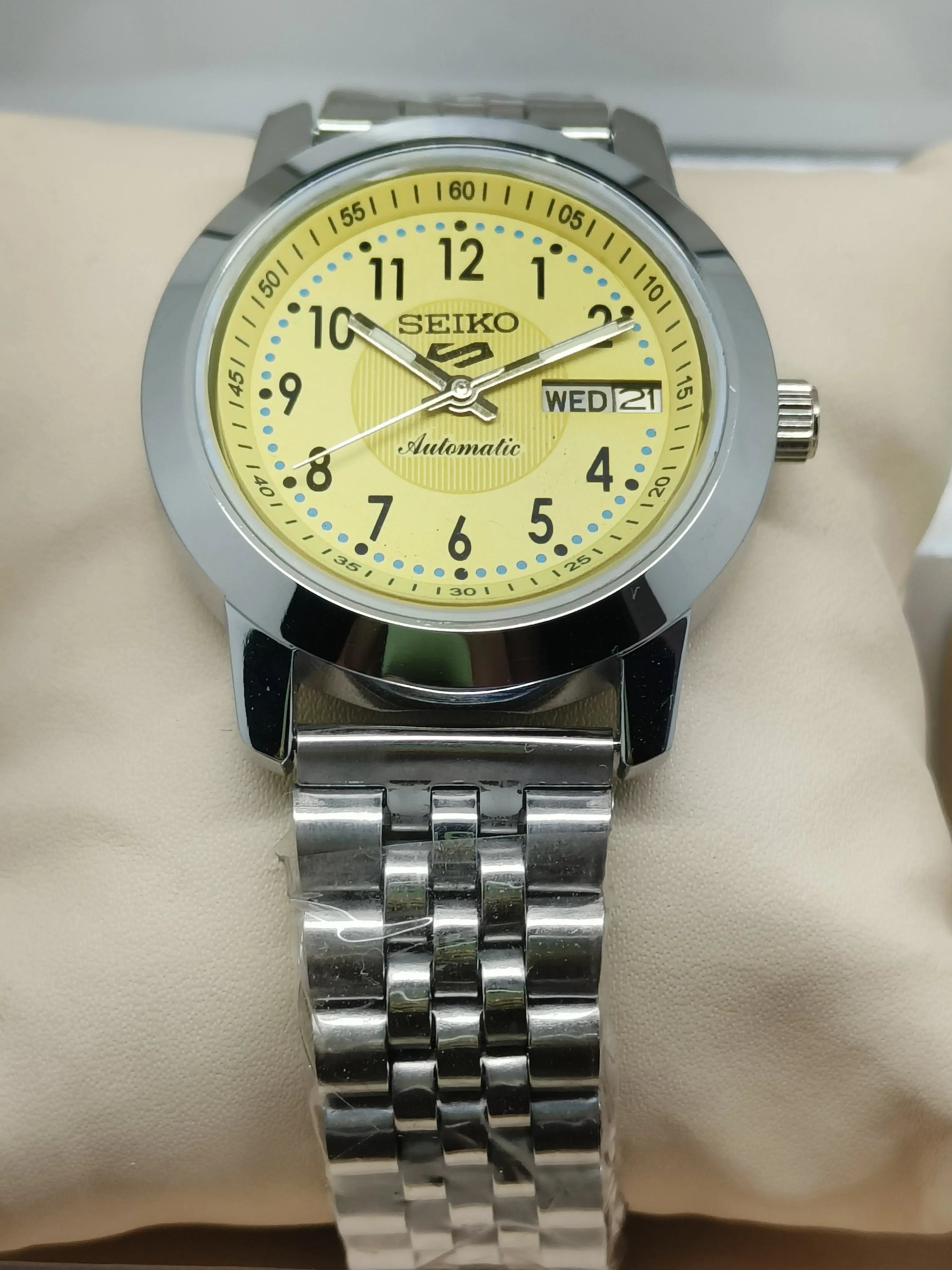 Collectible Seiko 5 Vintage – Restored & Serviced National Watches