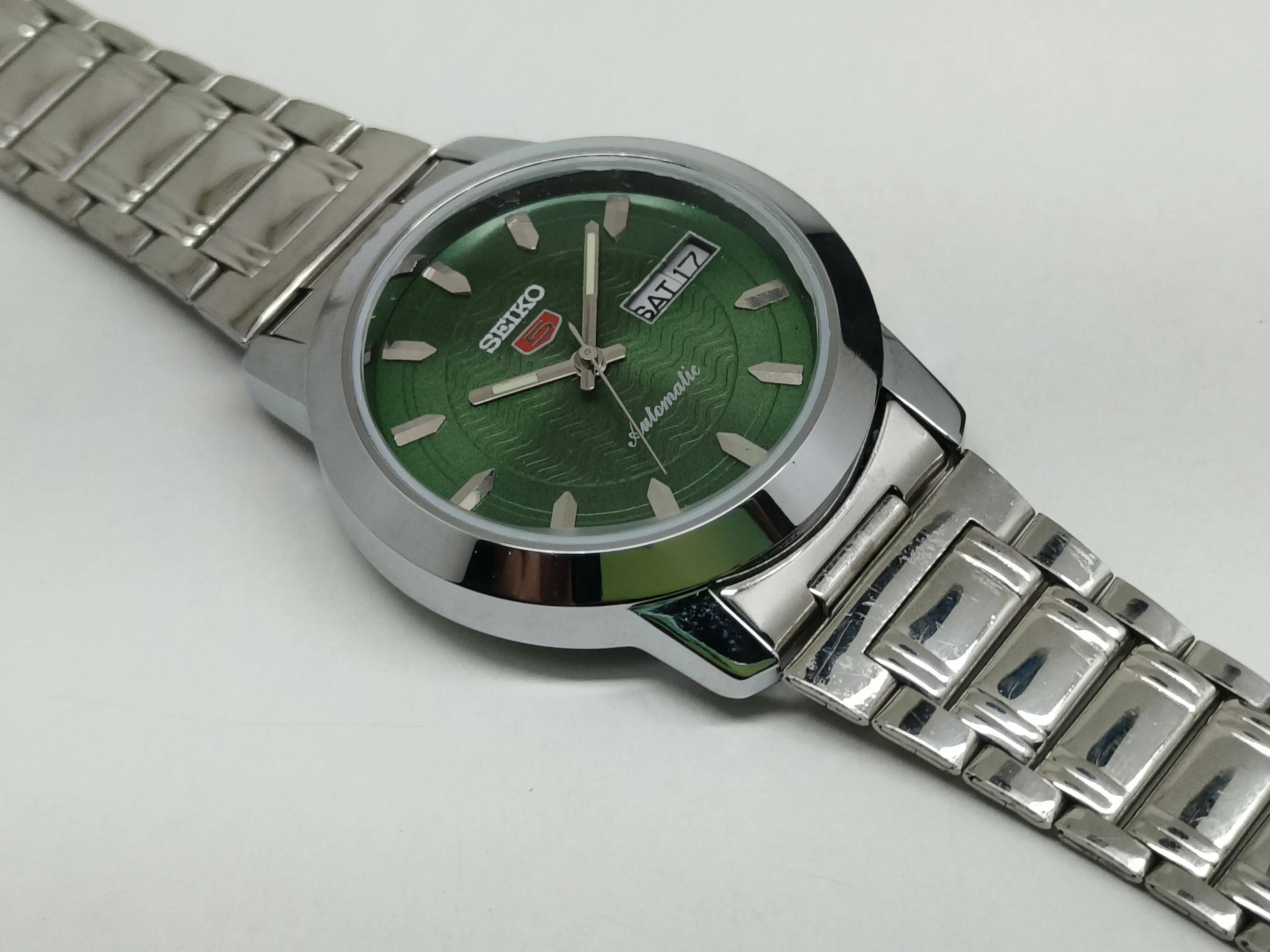 Seiko 5 Vintage Automatic – Heritage Watch Restored National Watches
