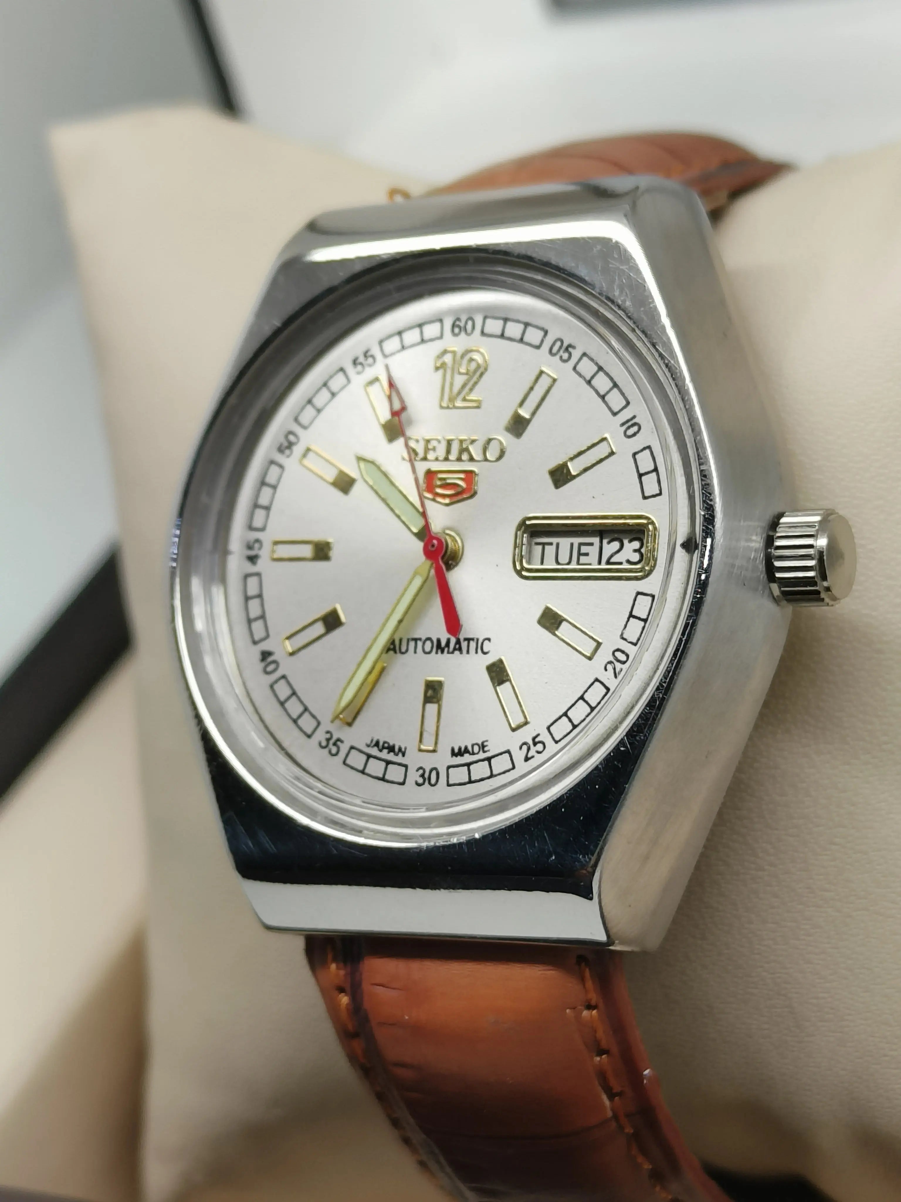Seiko 5 Vintage Retro – Restored Automatic Watch National Watches