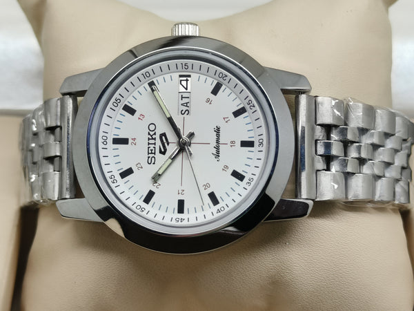 Seiko 5 Vintage Camper Style – Restored Classic