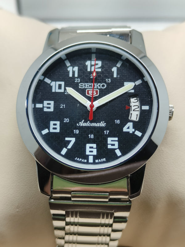 Seiko 5 Vintage Mesh Bracelet – Refurbished Classic Style