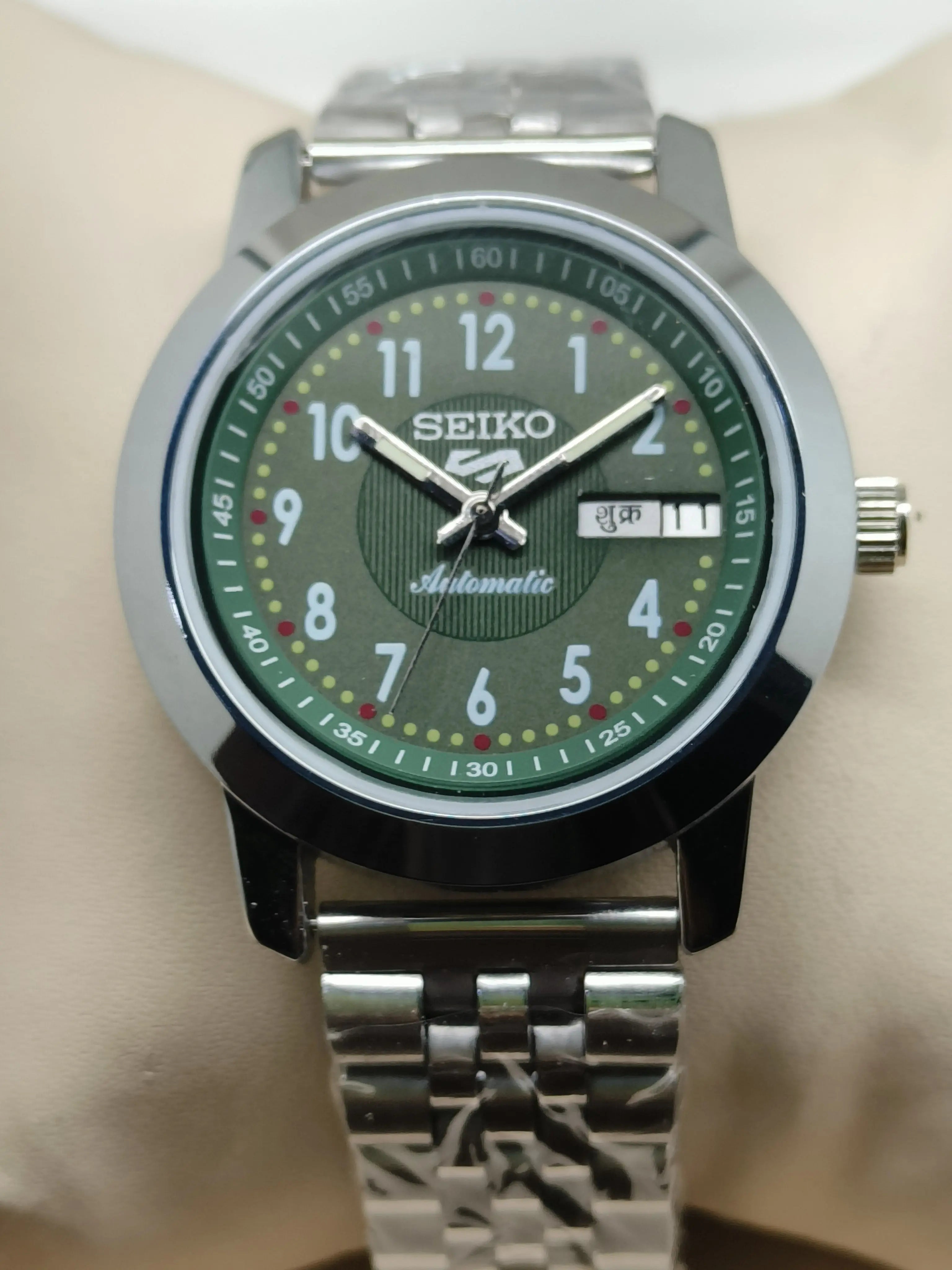 Seiko 5 Vintage Day/Date Original – Refurbished Piece National Watches