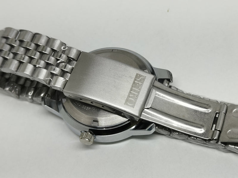 Seiko 5 Vintage Day/Date Original – Refurbished Piece