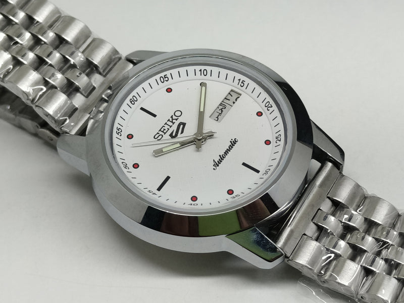 Seiko 5 Vintage Diver Style Bezel – Refurbished & Stylish