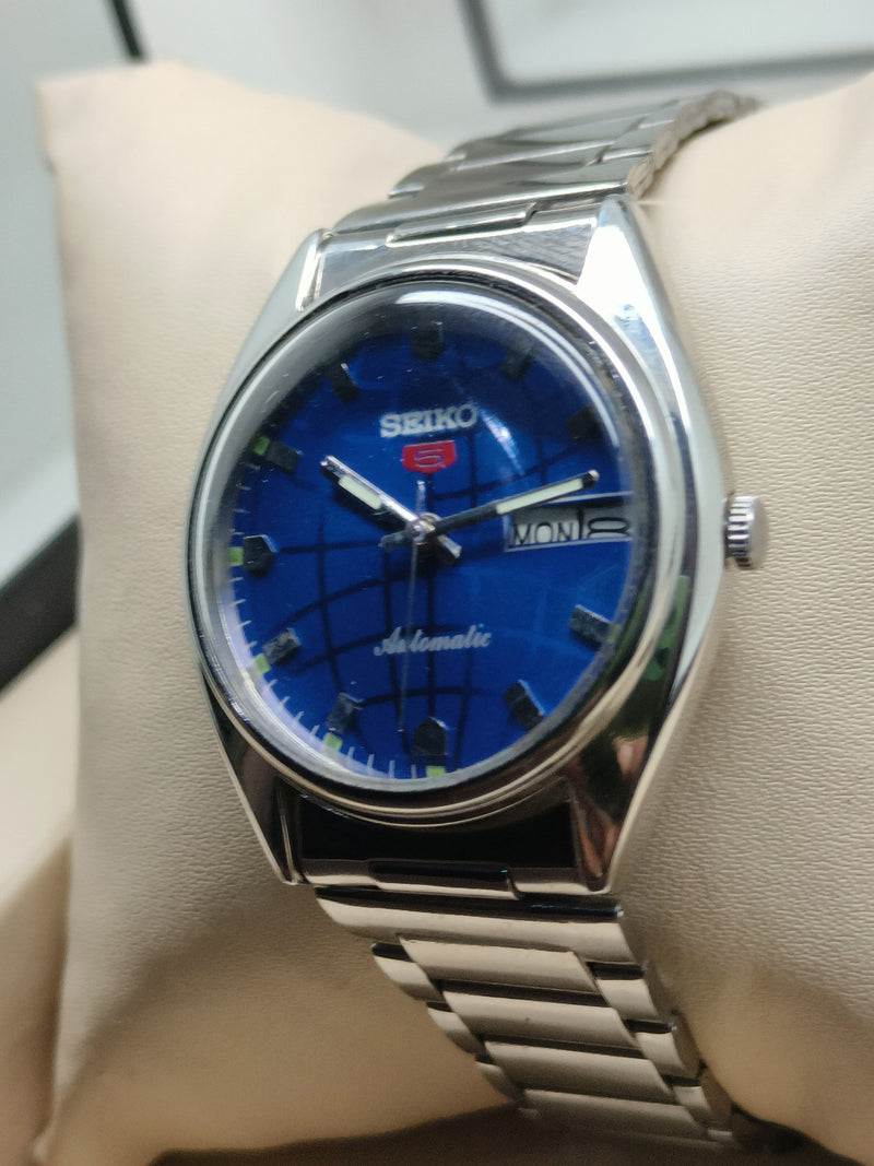 Seiko 5 Vintage Dual Tone – Refurbished Elegant Watch