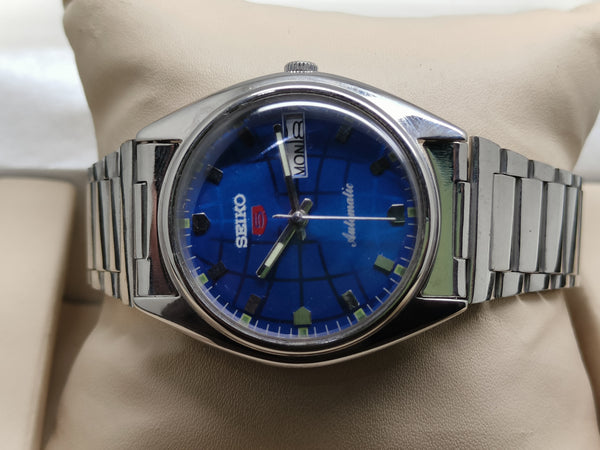 Seiko 5 Vintage Dual Tone – Refurbished Elegant Watch