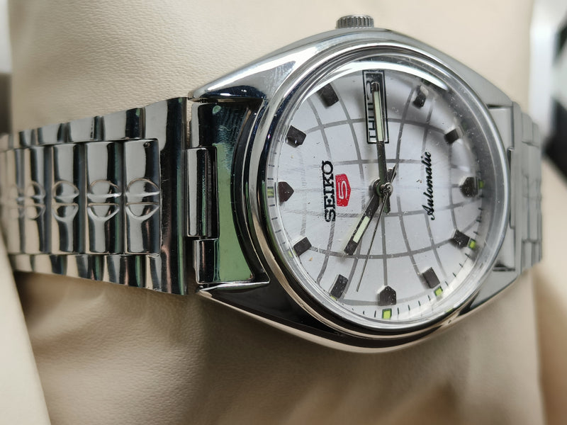 Seiko 5 Vintage Pilot Crown – Restored Heritage Piece
