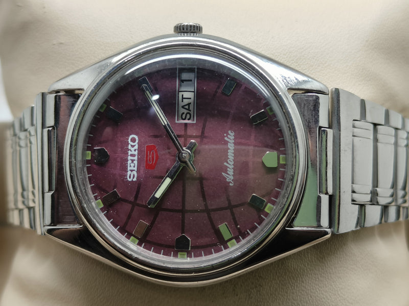 Seiko 5 Vintage Painted Dial – Refurbished Authentic Look