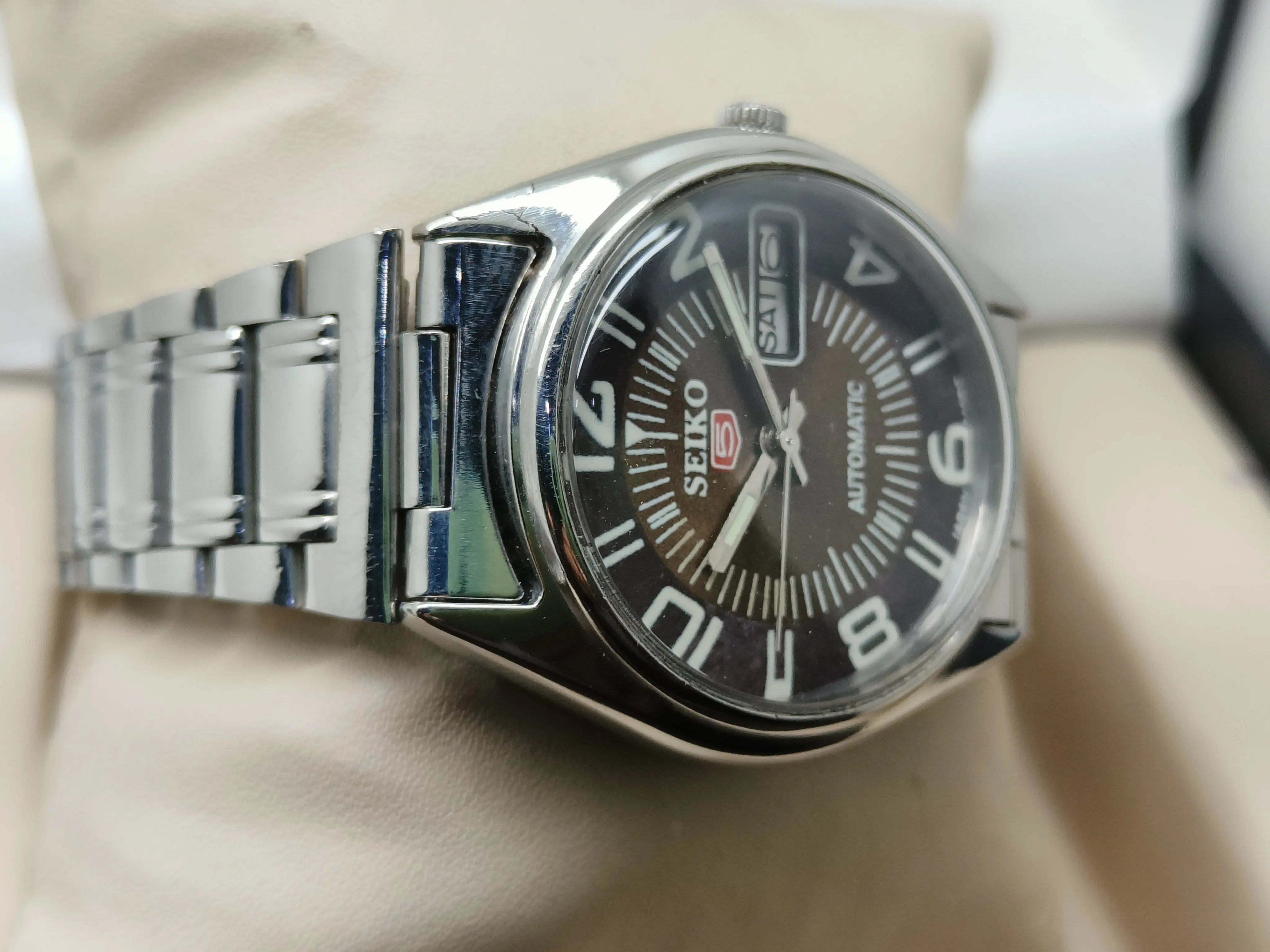 Seiko 5 Vintage Automatic – Your First Vintage Watch National Watches