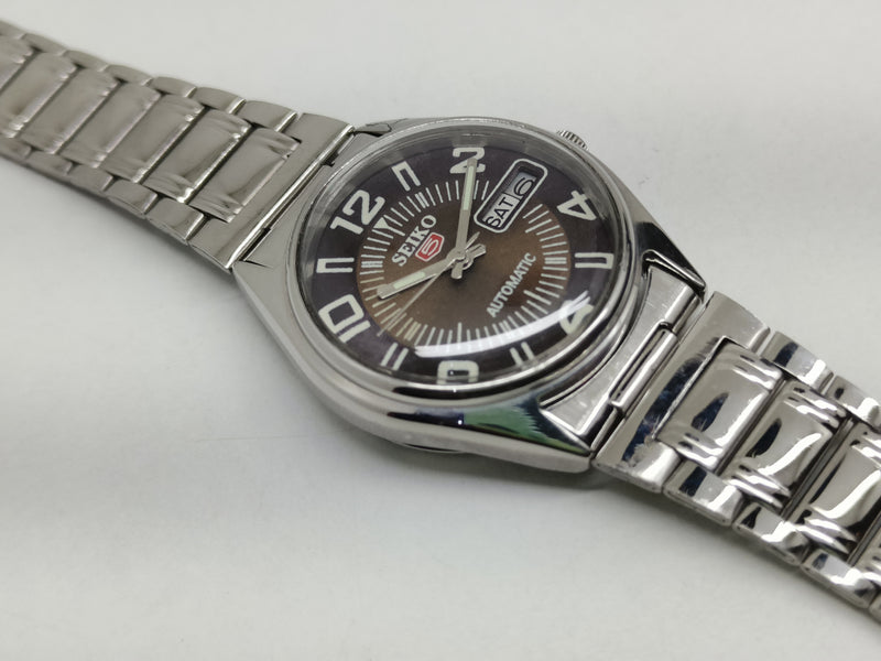 Seiko 5 Vintage Automatic – Your First Vintage Watch