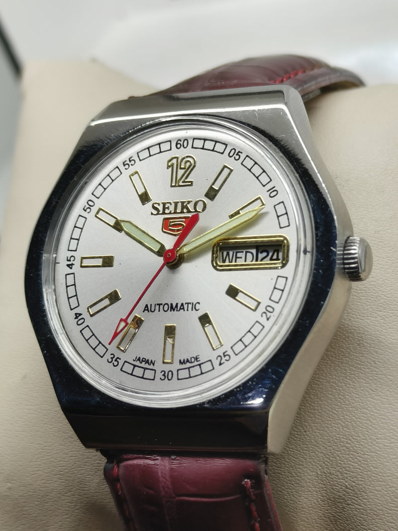 Seiko 5 Vintage Automatic – Dress & Casual Hybrid