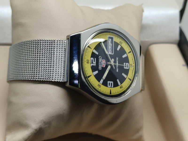 Seiko 5 Vintage Automatic – Factory Lume Survivor