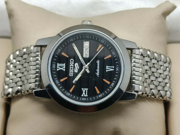 Seiko 5 Vintage Automatic – Water Resistant Refurbished Model