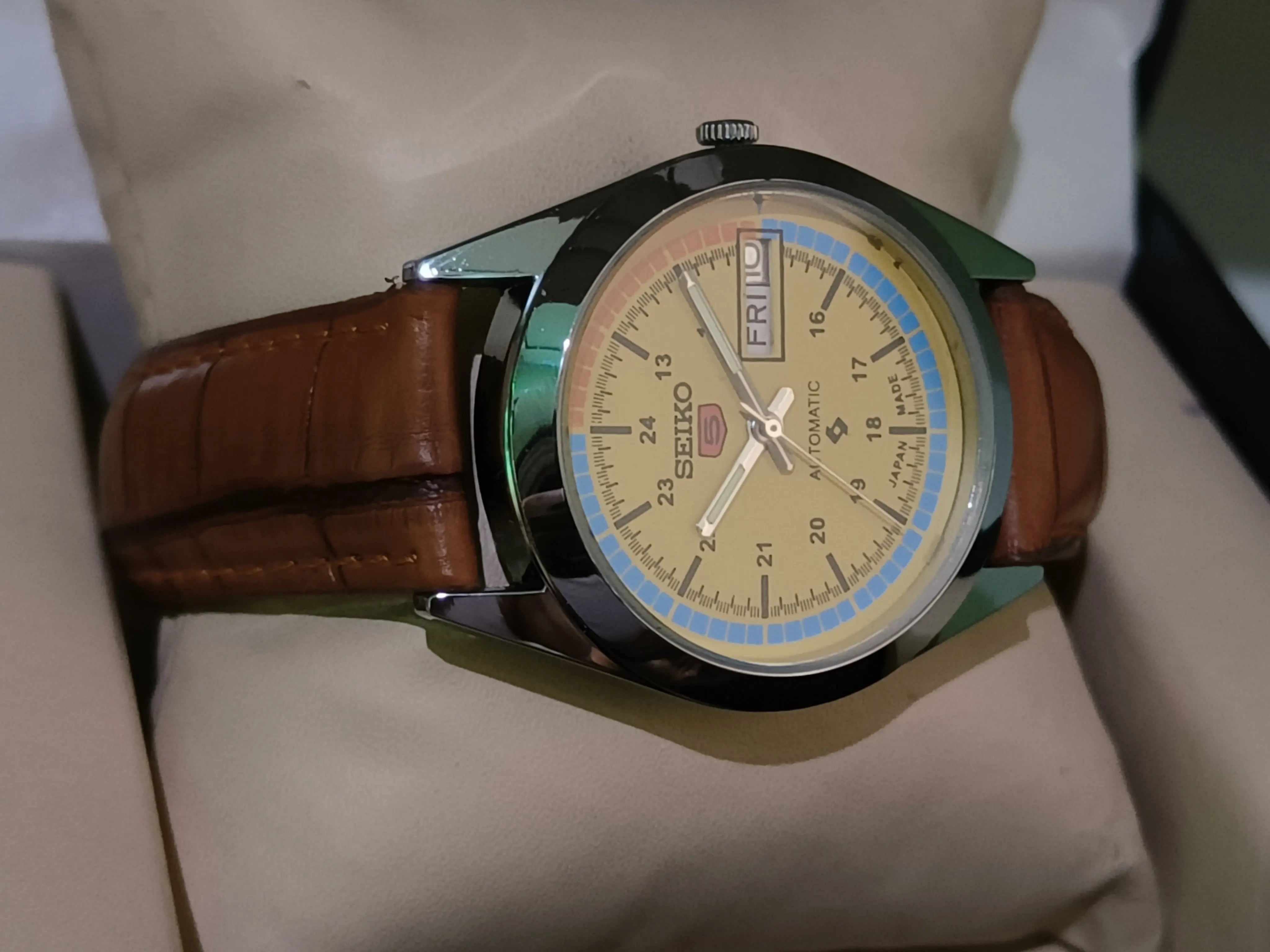 Seiko 5 Vintage Automatic – Polished & Sealed Case National Watches