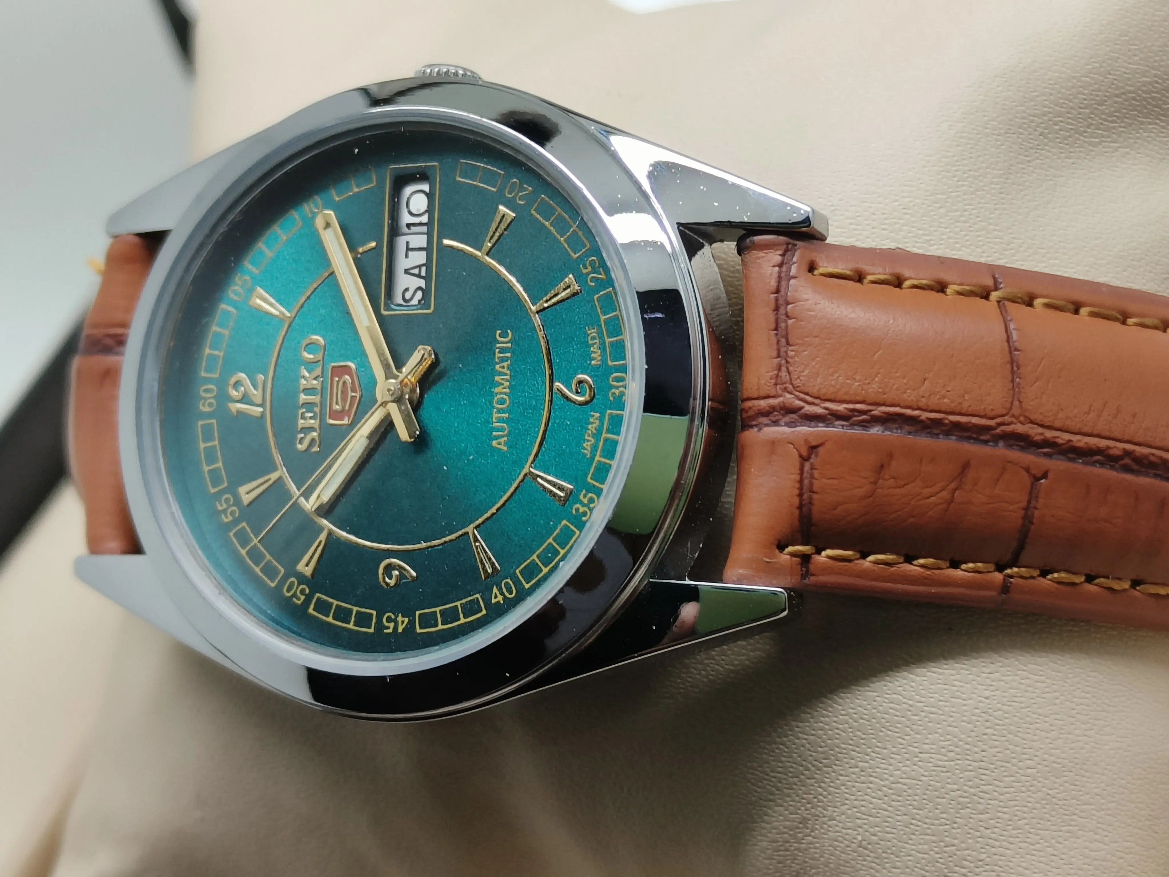 Seiko 5 Vintage Automatic – New Crystal Installed National Watches