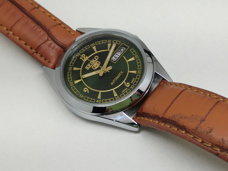 Seiko 5 Vintage Automatic – Perfect Working Condition