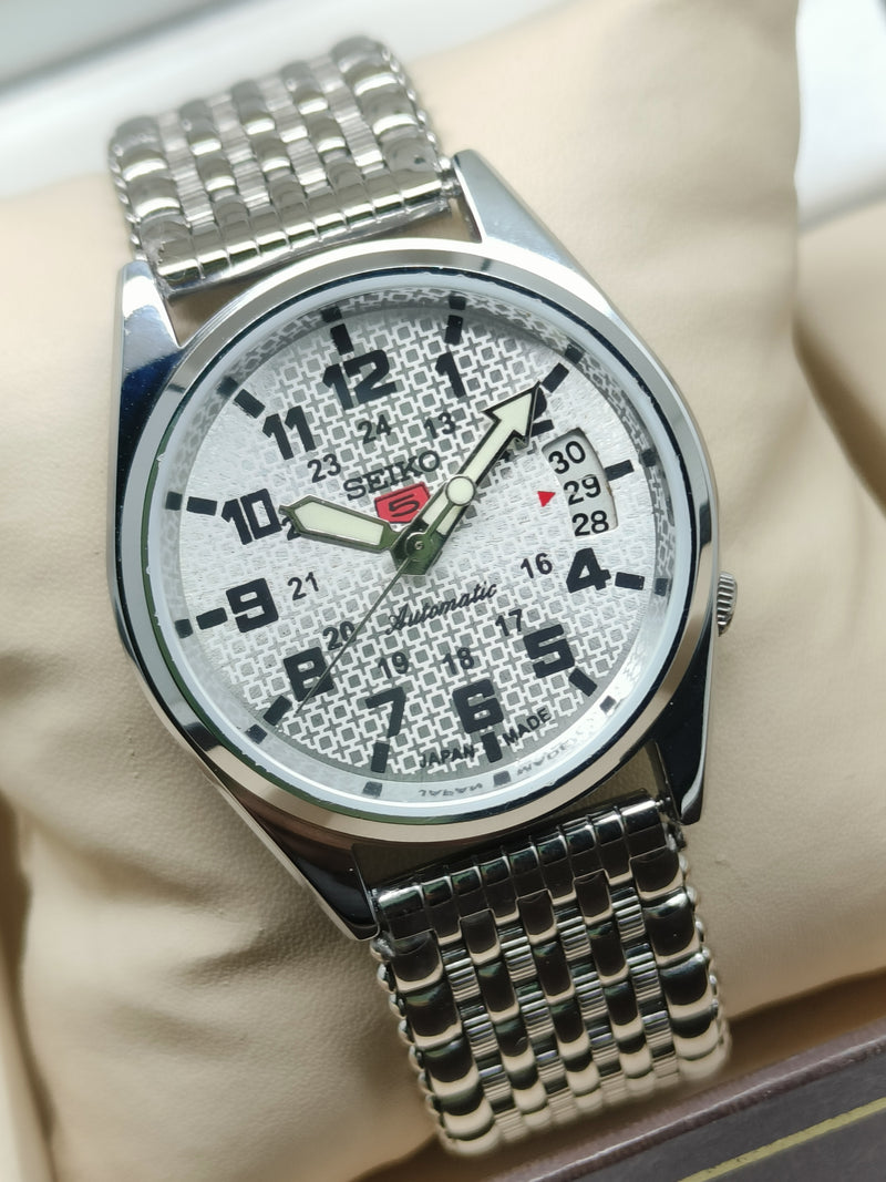 Seiko 5 Vintage Automatic – Collector’s Grade Finish