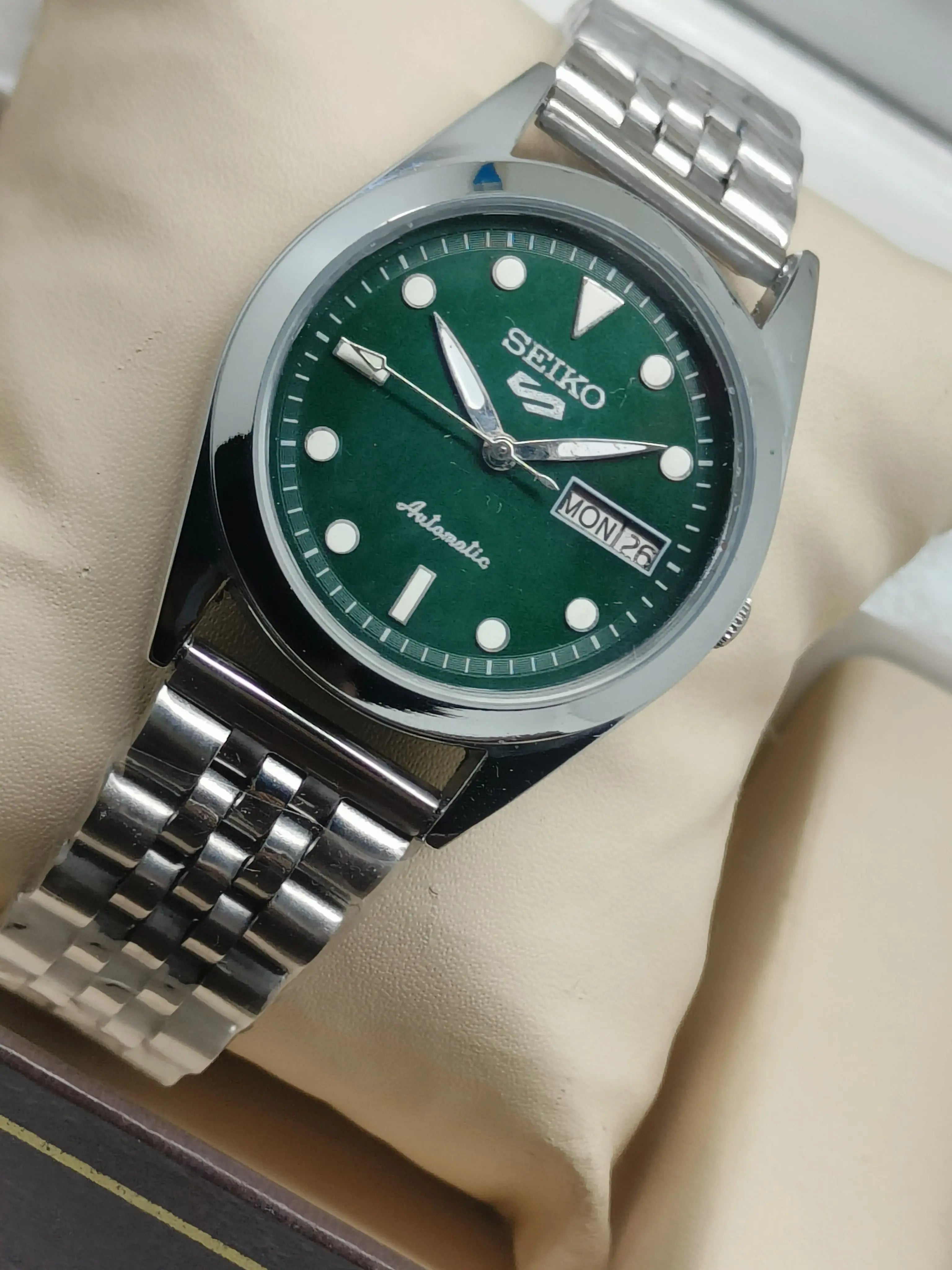 Seiko 5 Vintage Automatic – Fresh Polish & Detailing National Watches