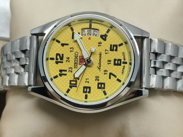 Seiko 5 Vintage Automatic – Full Lume Hands