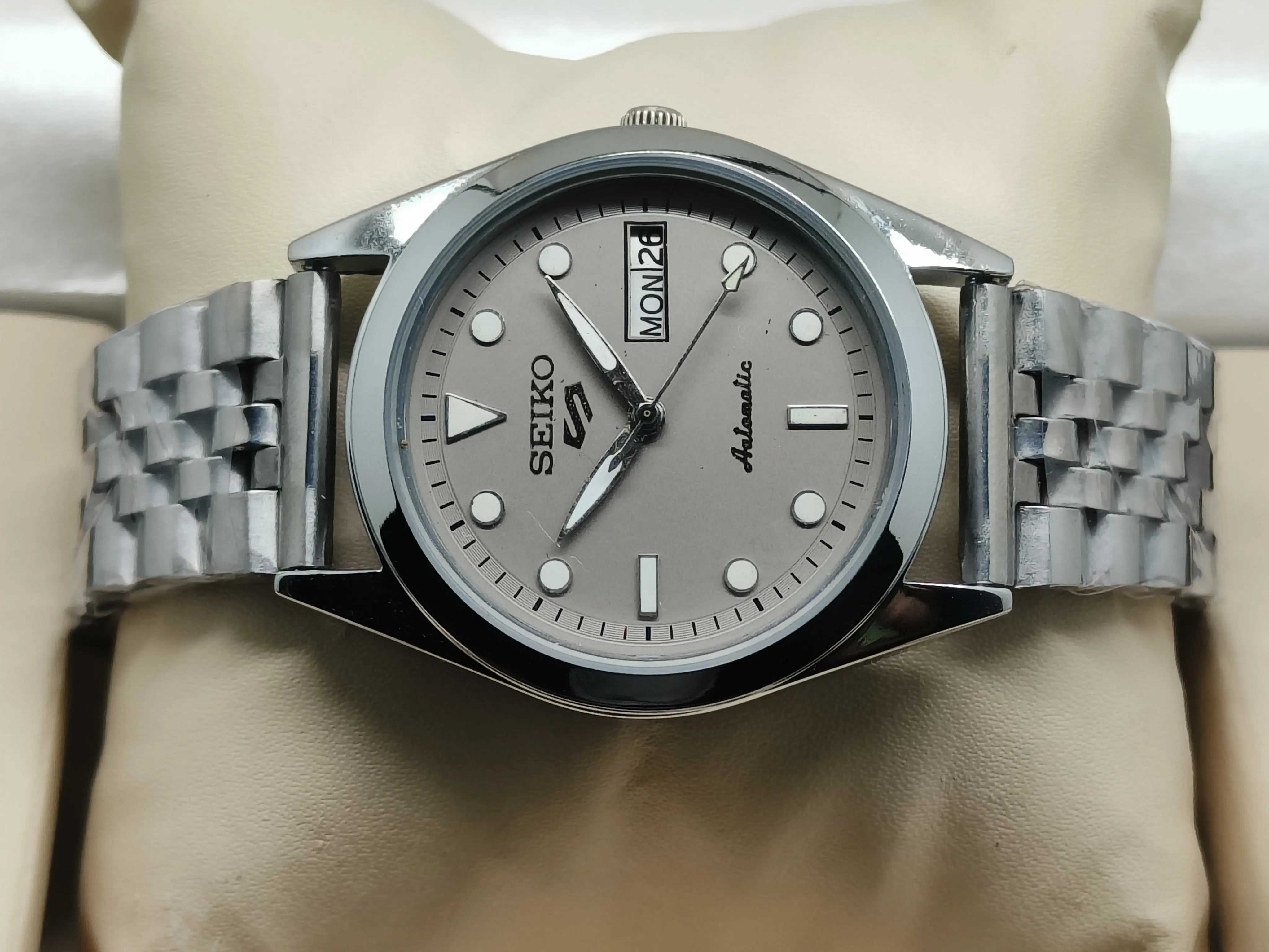 Seiko 5 Vintage Automatic – Explorer Index National Watches
