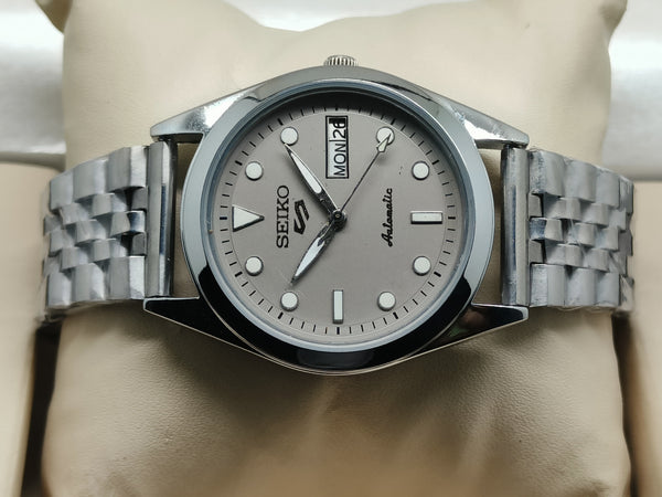 Seiko 5 Vintage Automatic – Explorer Index
