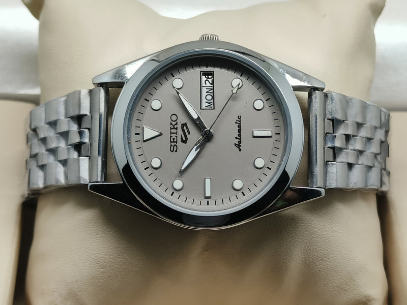 Seiko 5 Vintage Automatic – Explorer Index