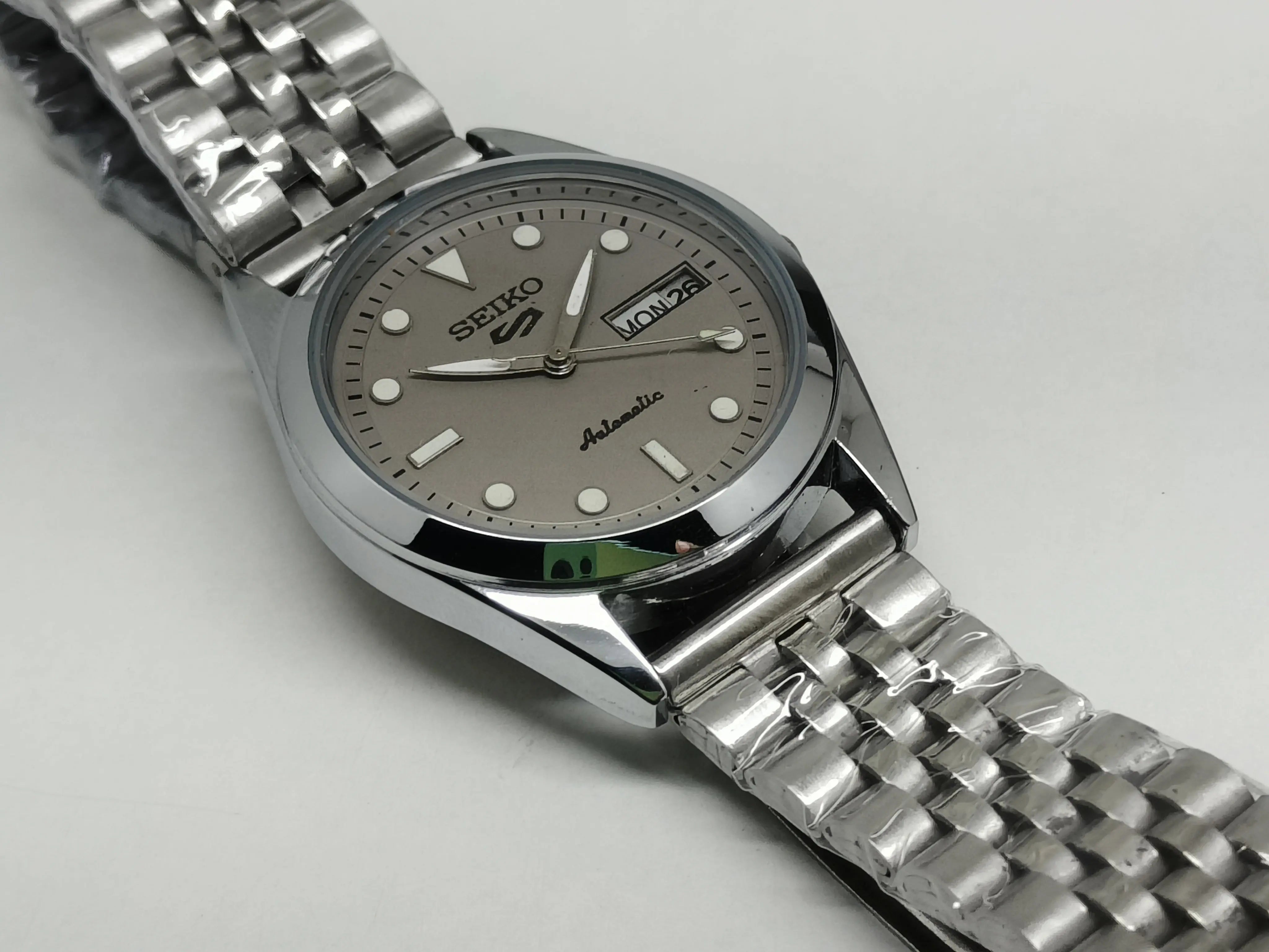 Seiko 5 Vintage Automatic – Explorer Index National Watches