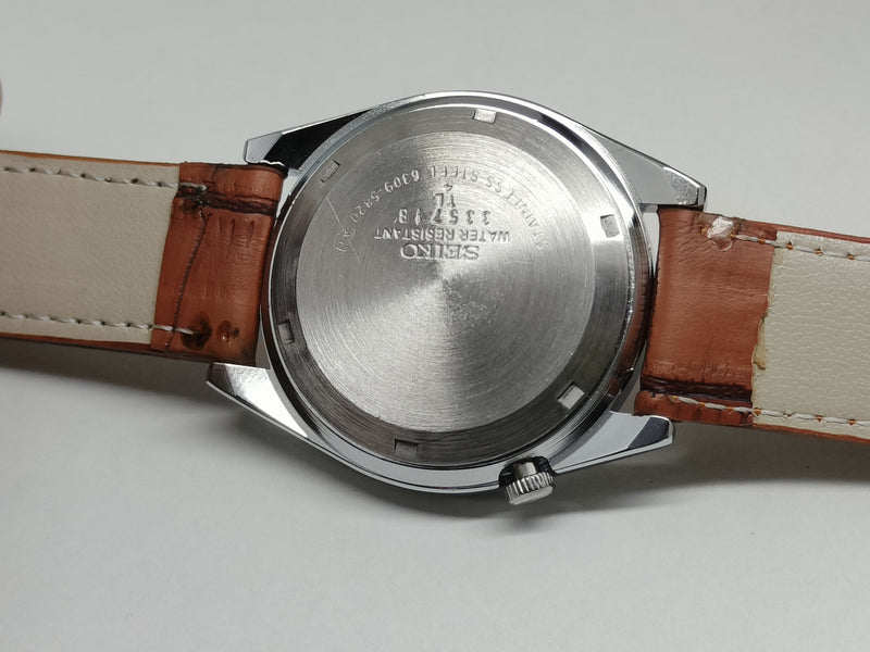 Seiko 5 Vintage Automatic – Seiko Branded Crown & Case Back