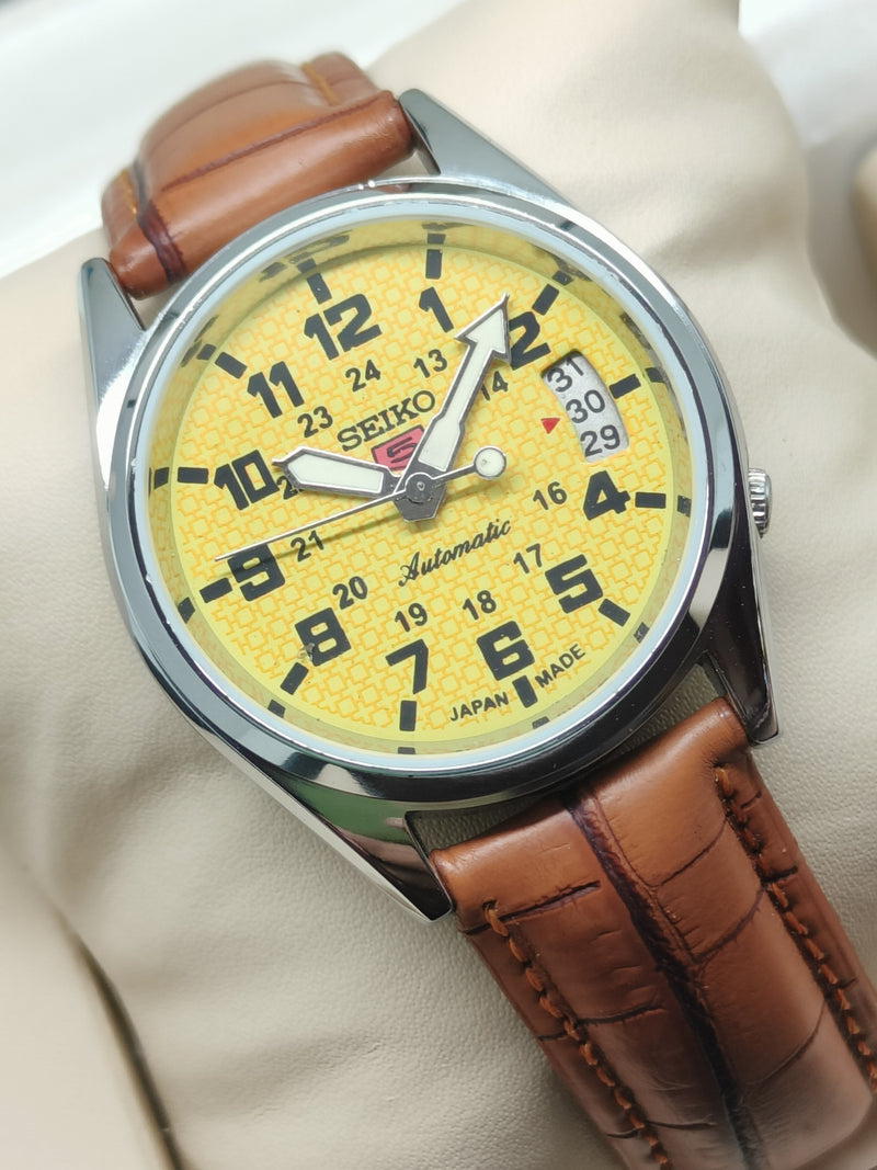Seiko 5 Vintage Automatic – Affordable Collector Watch