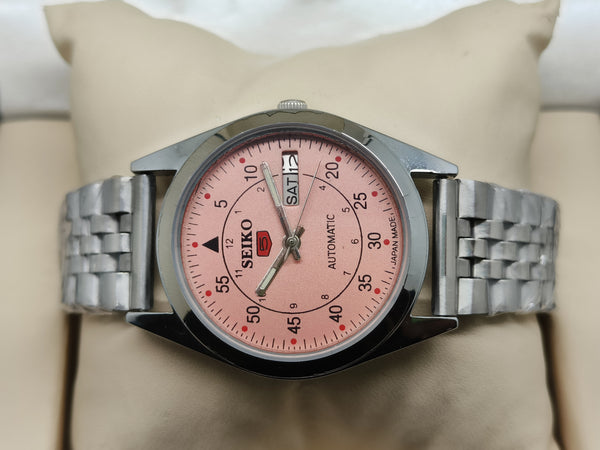 Seiko 5 Vintage Automatic – Beautiful Patina Hour Markers