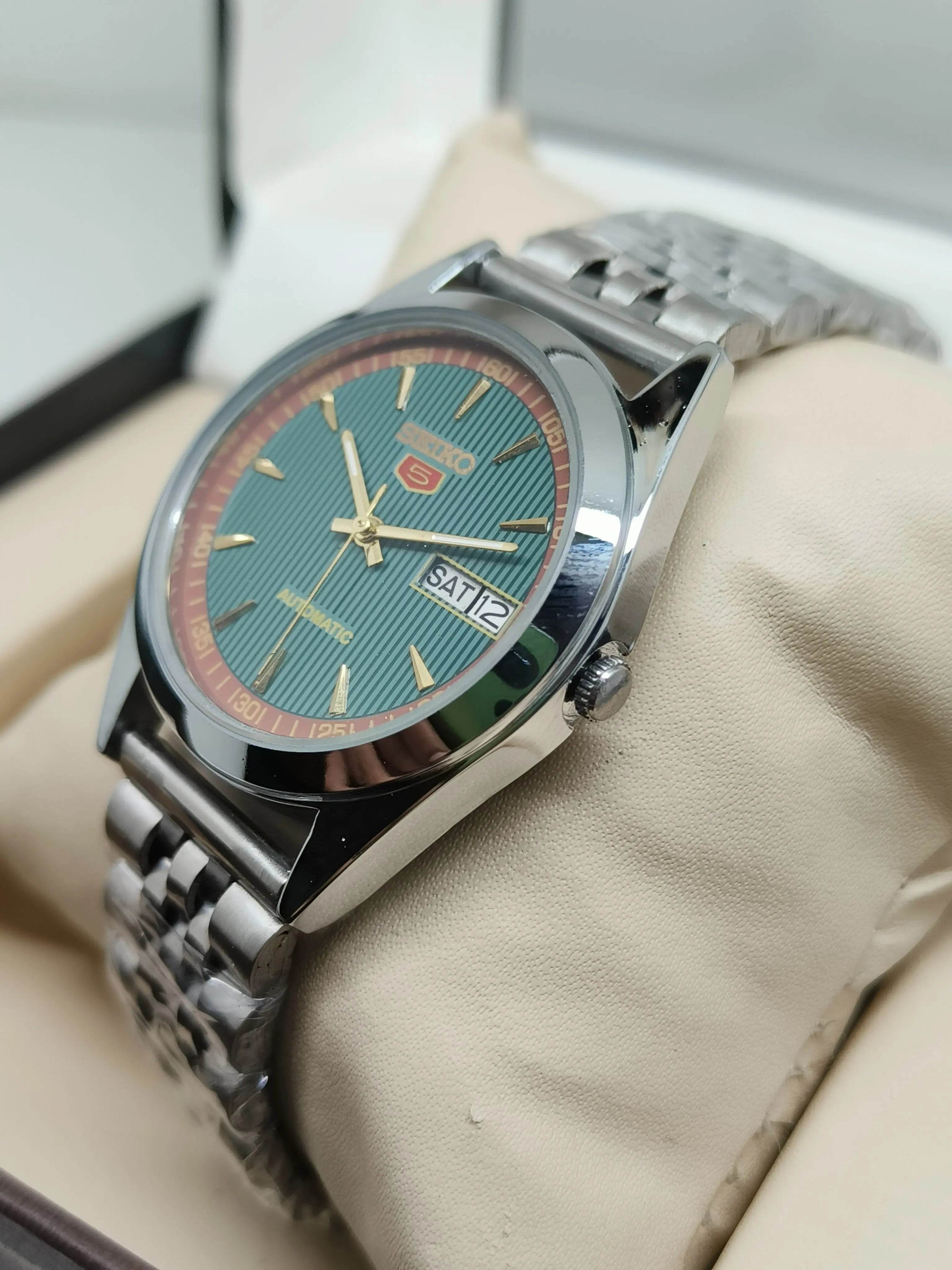 Seiko 5 Vintage Automatic – High Accuracy After Service National Watches