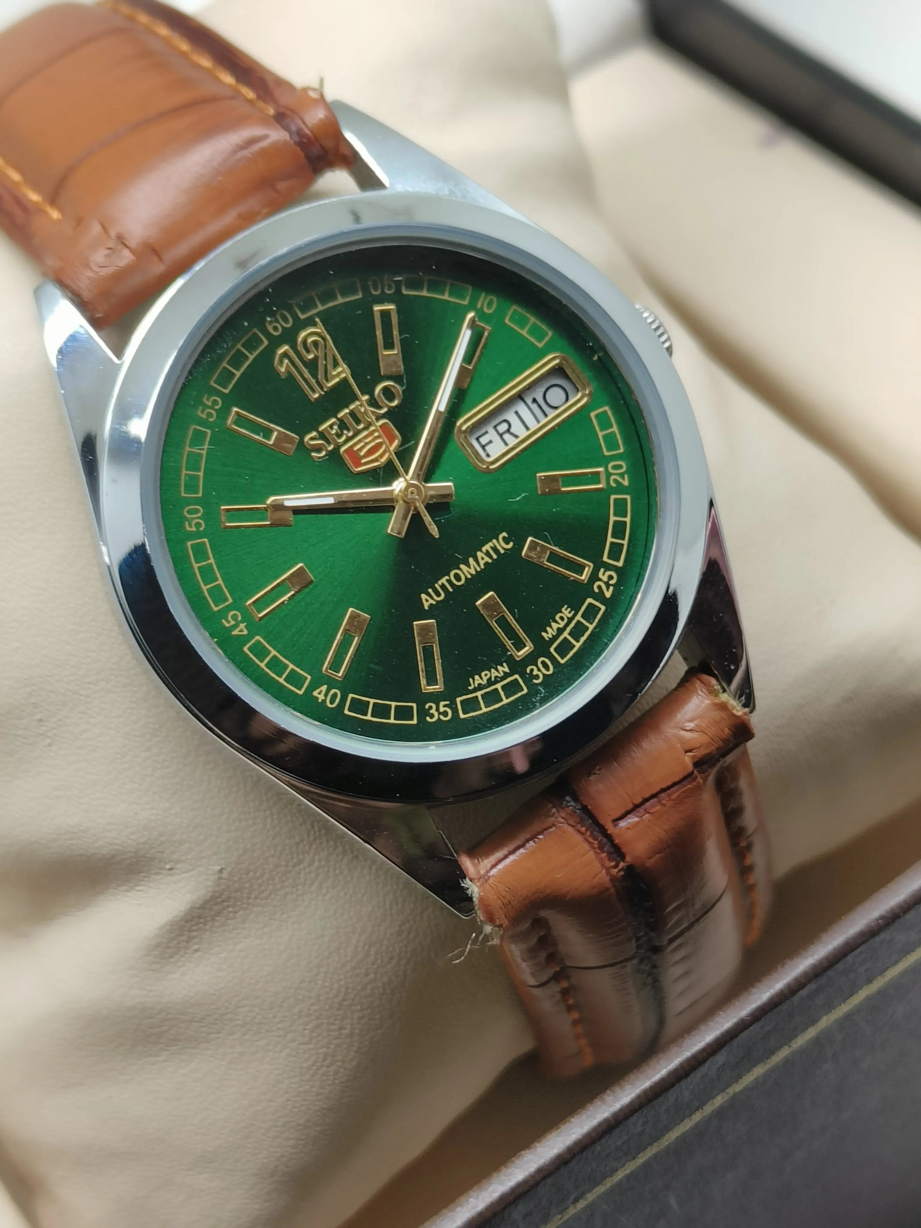 Seiko 5 Vintage Automatic – Crisp Hands, Sharp Case National Watches