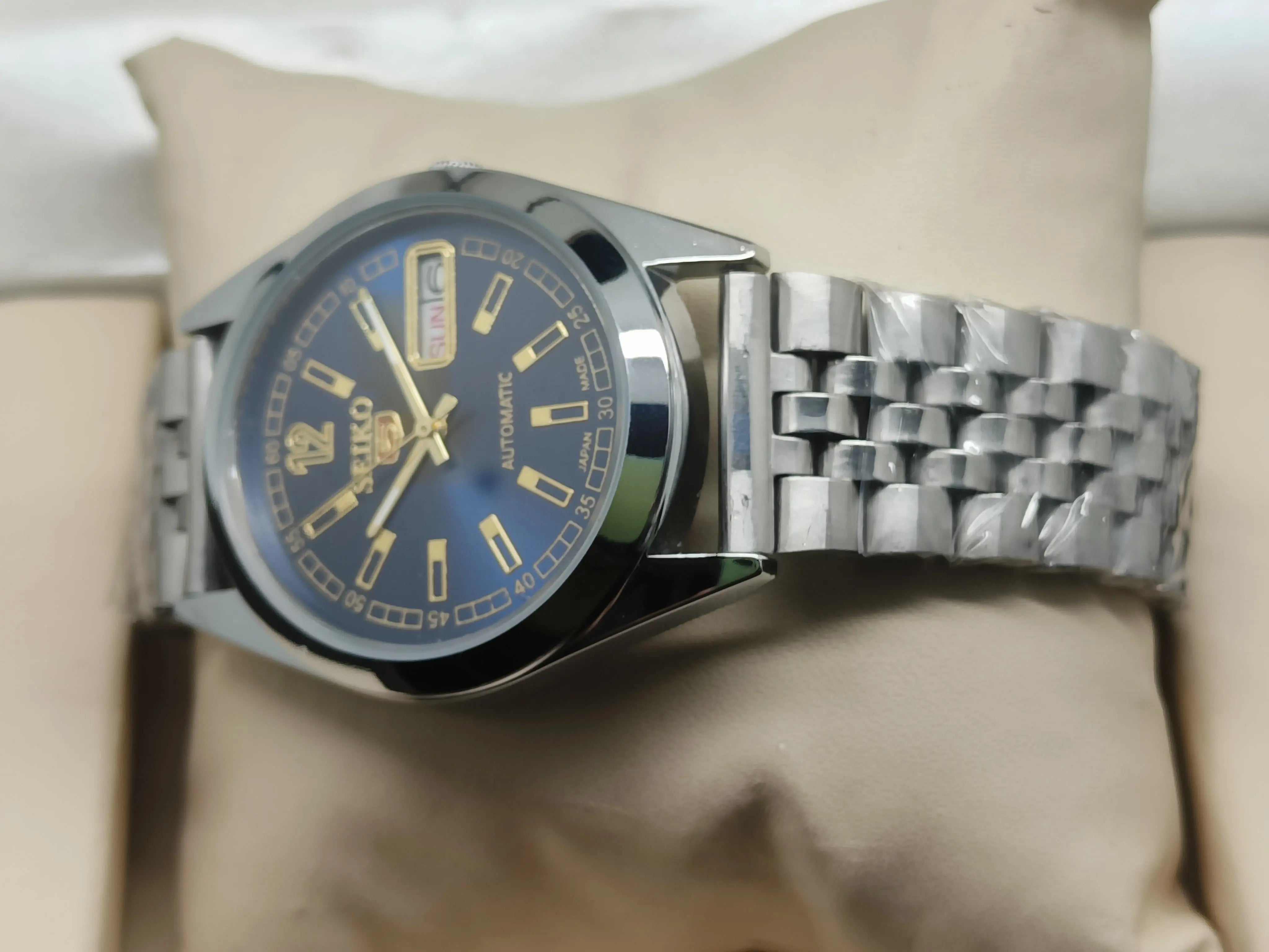 Seiko 5 Vintage Automatic – Collector’s Bargain National Watches