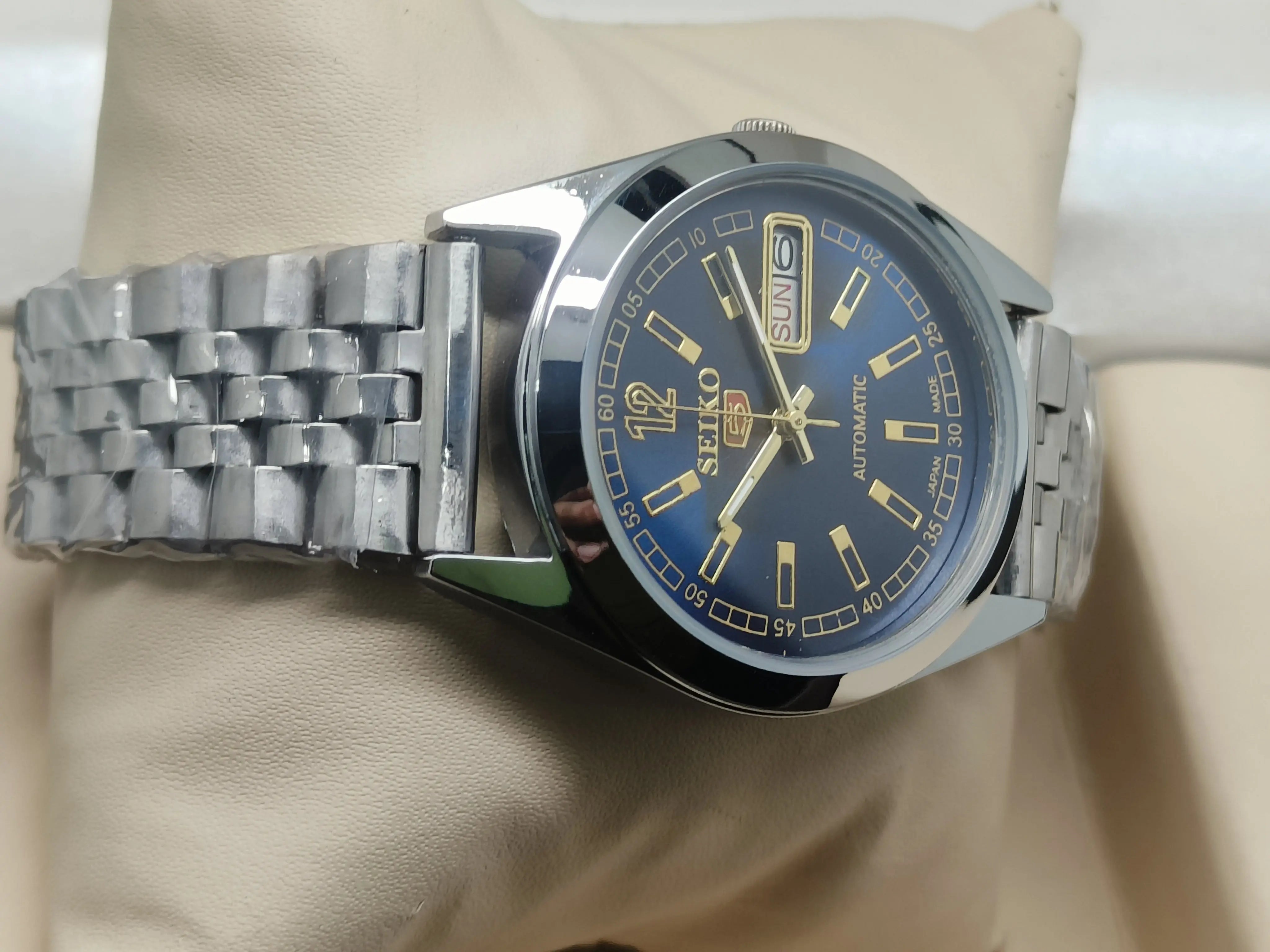 Seiko 5 Vintage Automatic – Collector’s Bargain National Watches