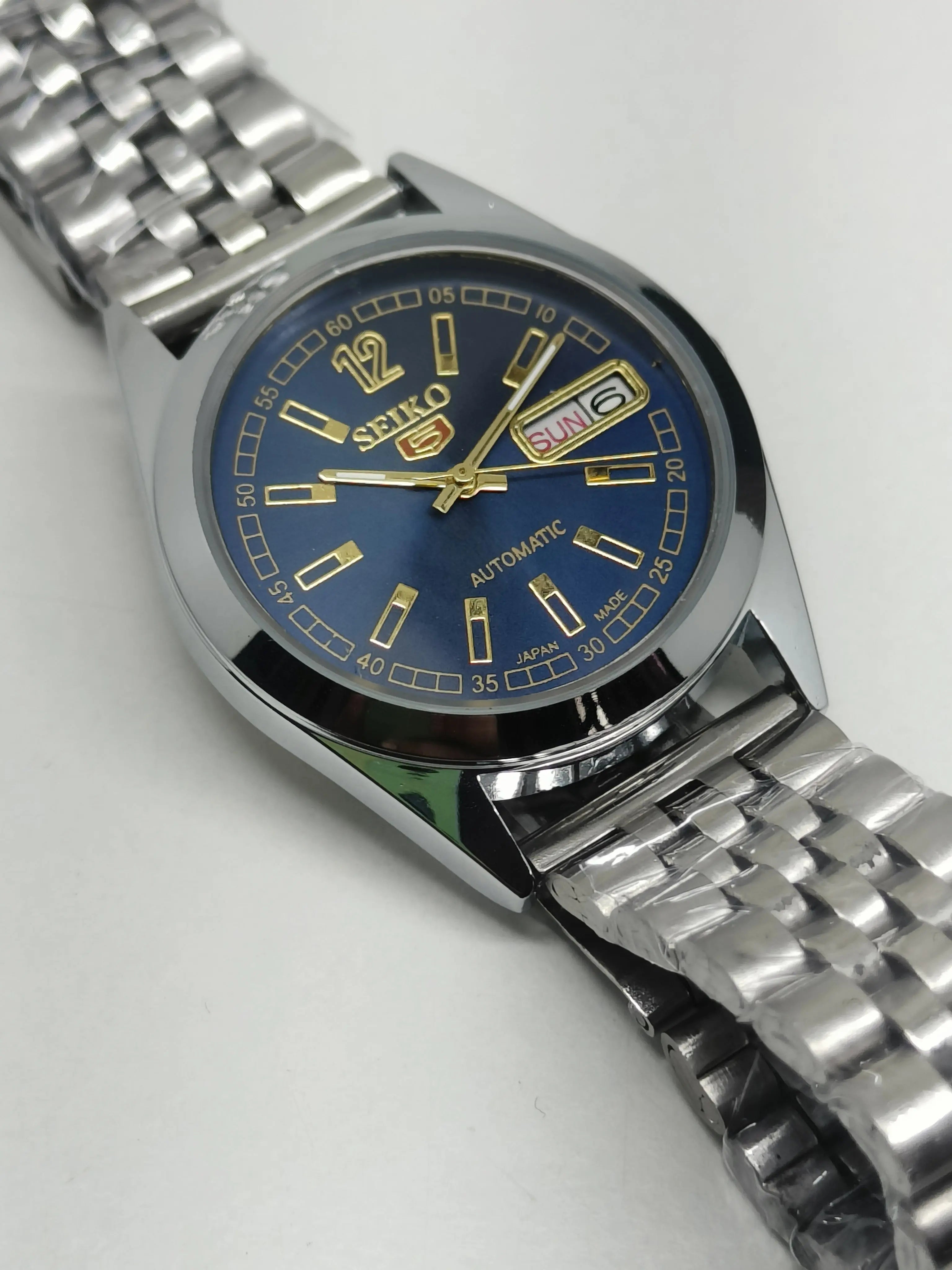 Seiko 5 Vintage Automatic – Collector’s Bargain National Watches